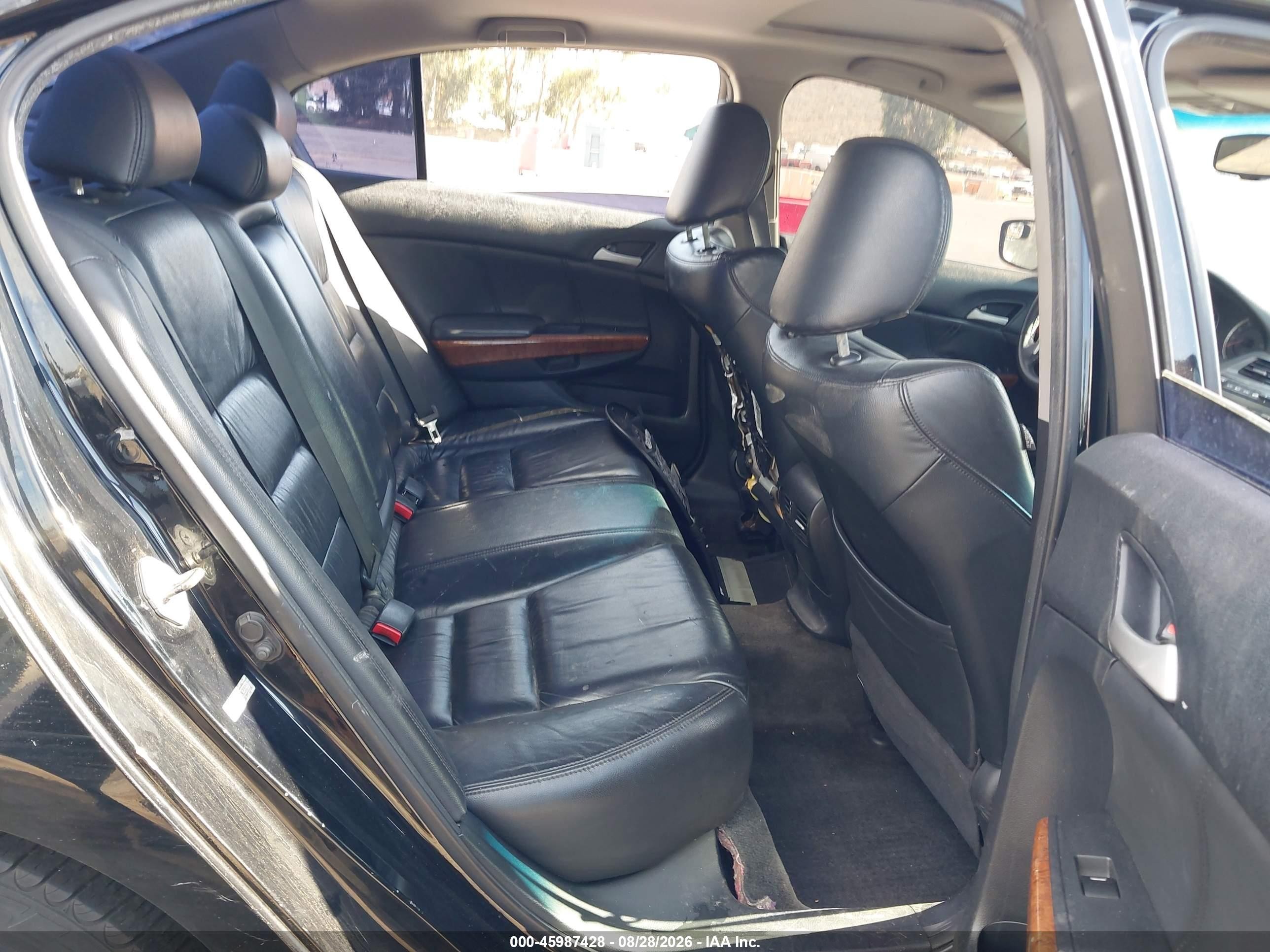 2012 Honda Accord 2.4 Ex-l Black vin: 1HGCP2F84CA120689