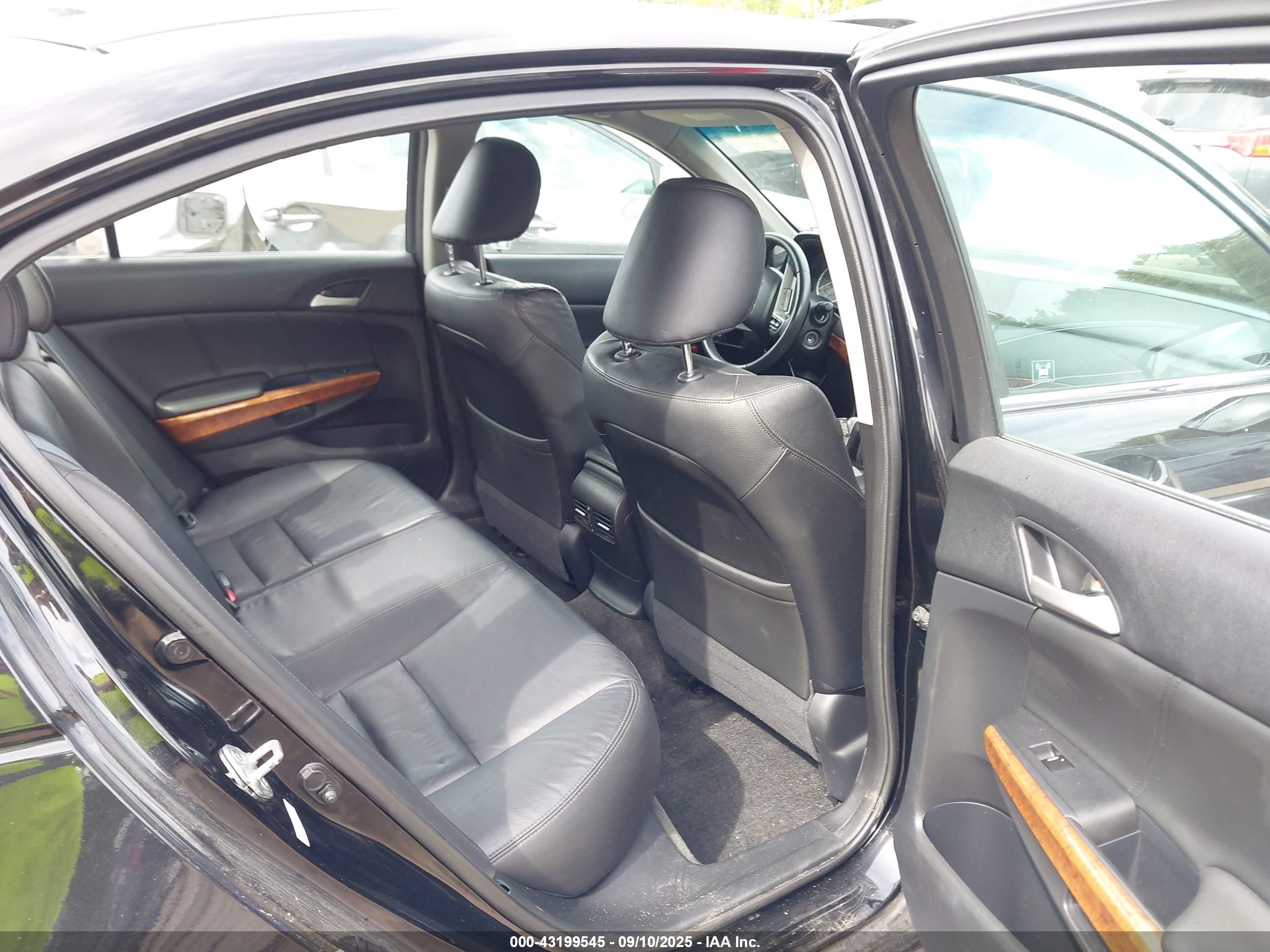 2012 Honda Accord Sdn 2.4 Ex-l/ex-l Black vin: 1HGCP2F84CA136150