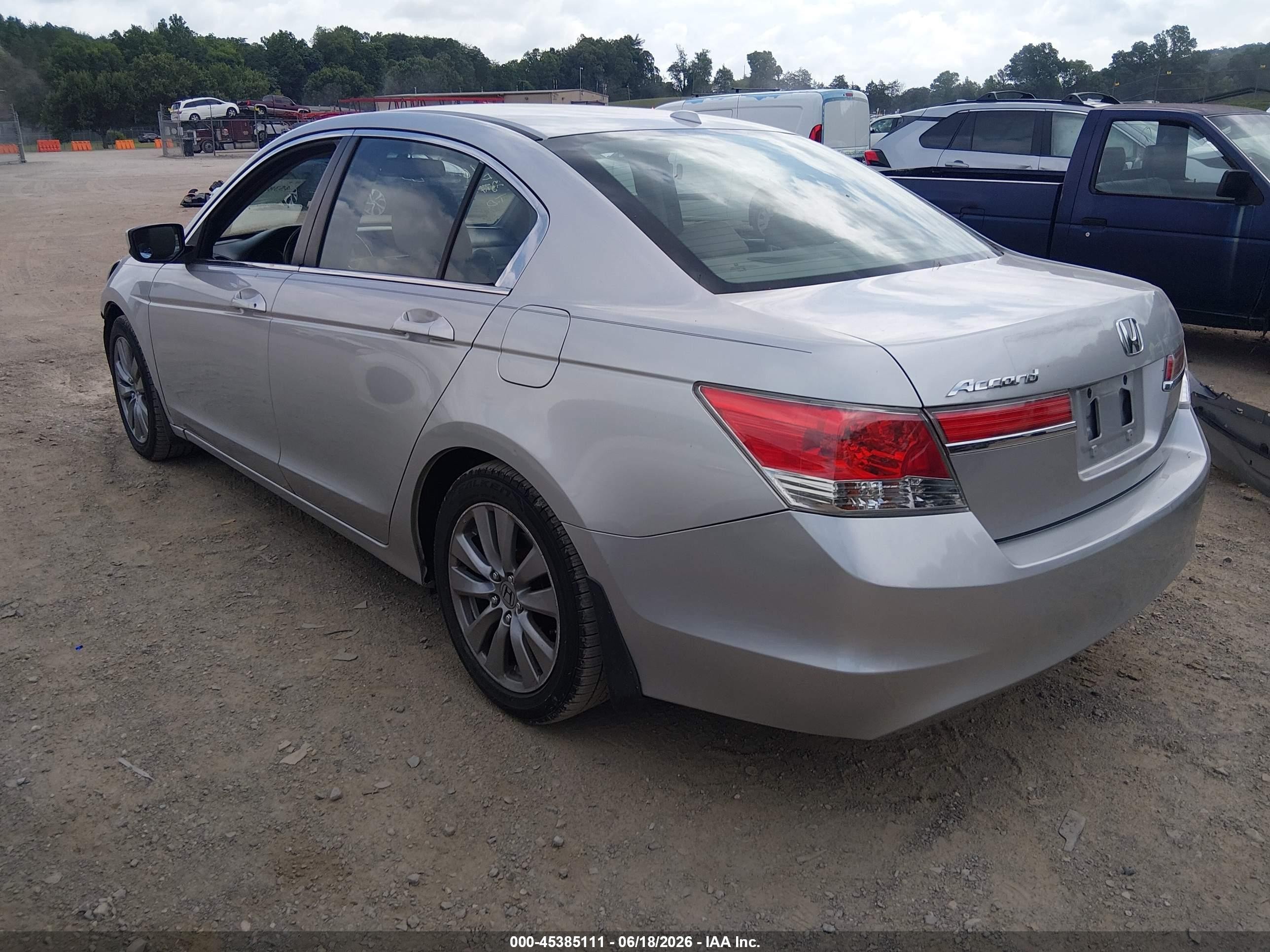 2012 Honda Accord 2.4 Ex-l Silver vin: 1HGCP2F84CA137783