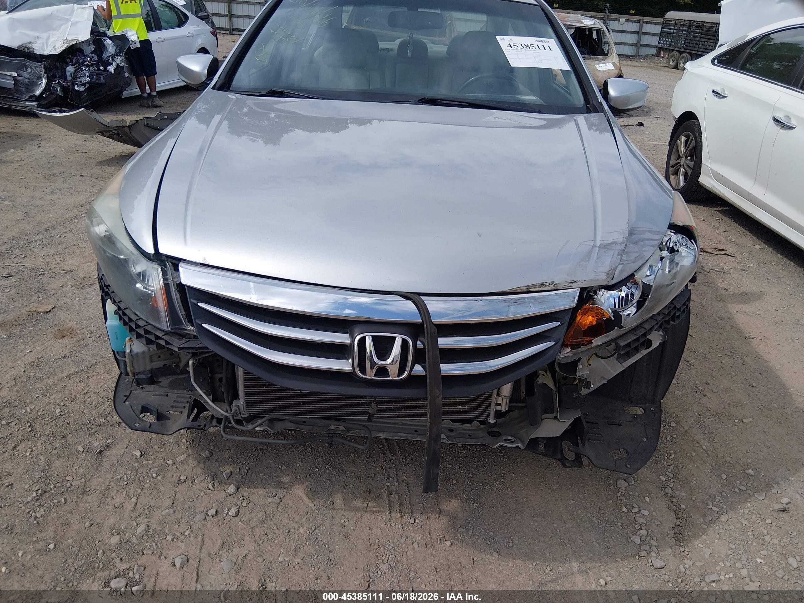 2012 Honda Accord 2.4 Ex-l Silver vin: 1HGCP2F84CA137783