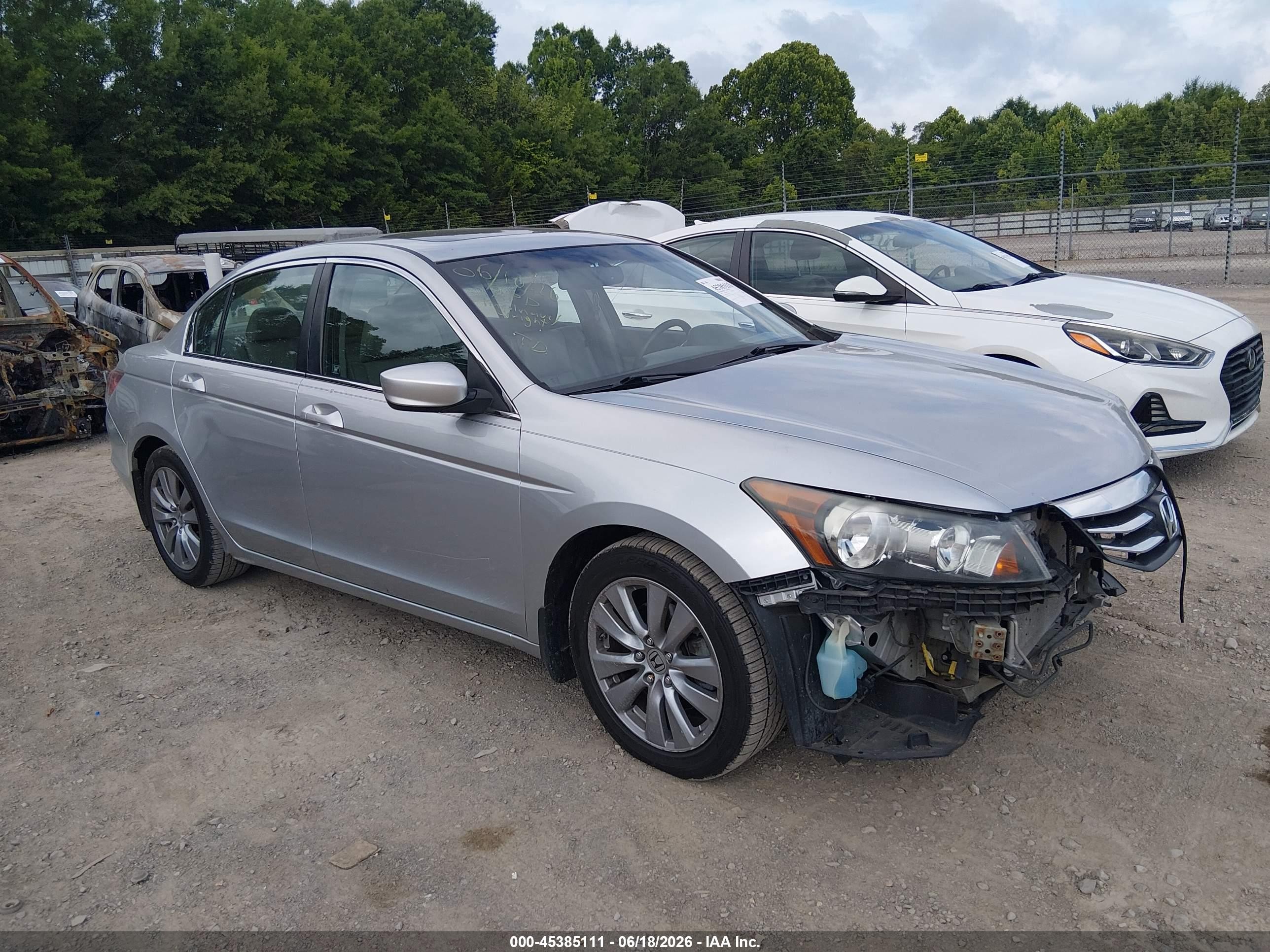 2012 Honda Accord 2.4 Ex-l Silver vin: 1HGCP2F84CA137783
