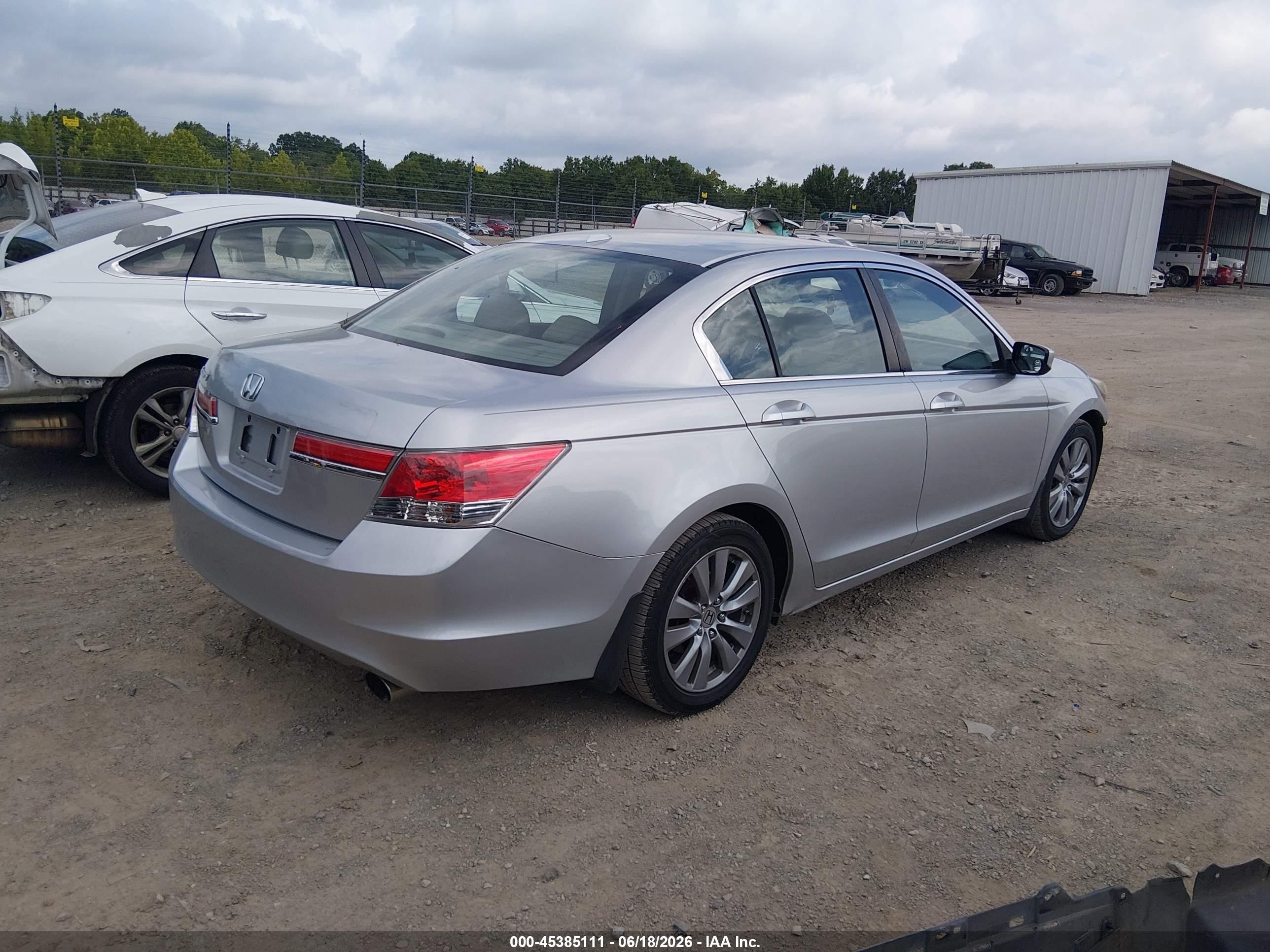 2012 Honda Accord 2.4 Ex-l Silver vin: 1HGCP2F84CA137783