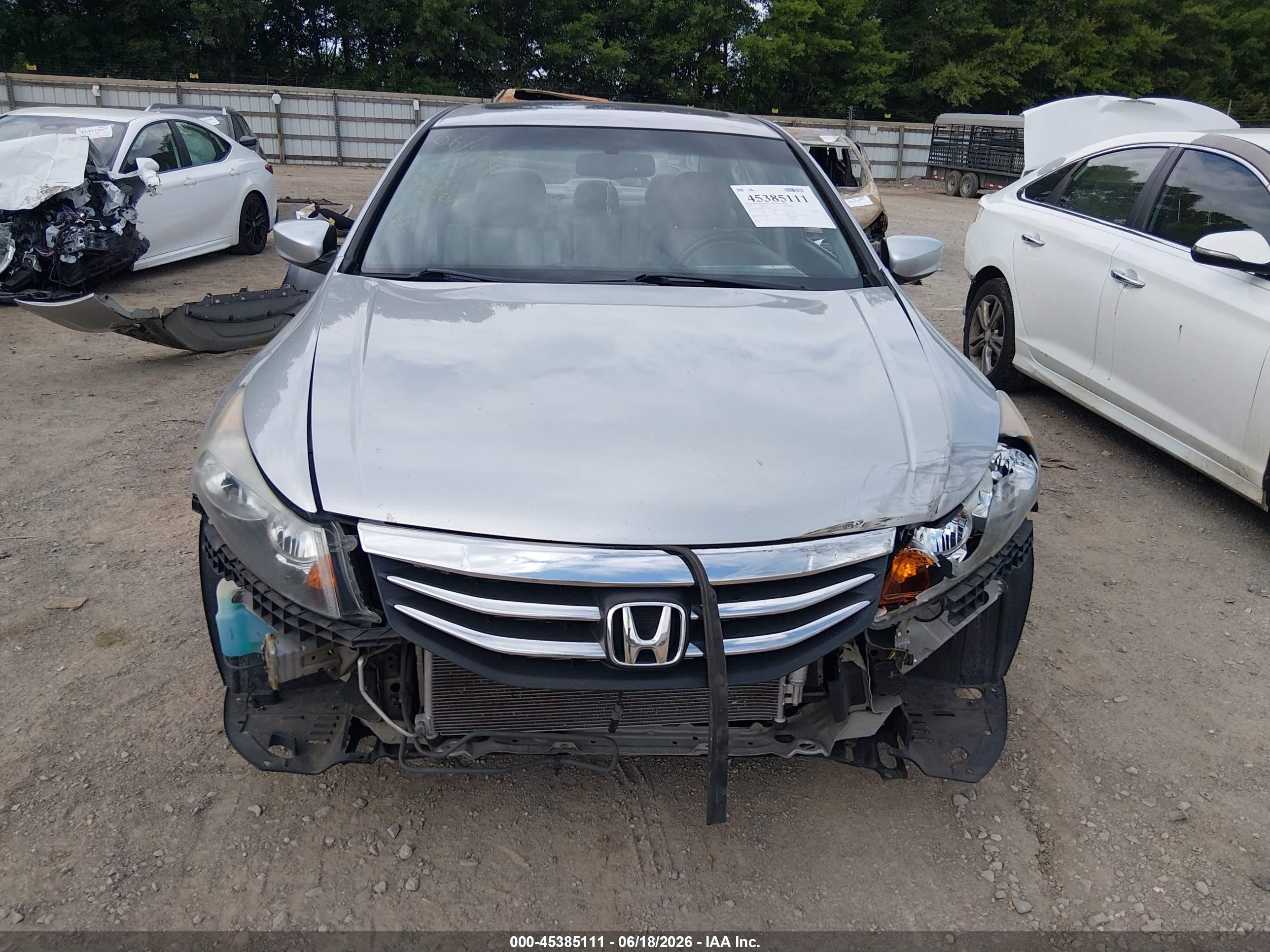 2012 Honda Accord 2.4 Ex-l Silver vin: 1HGCP2F84CA137783