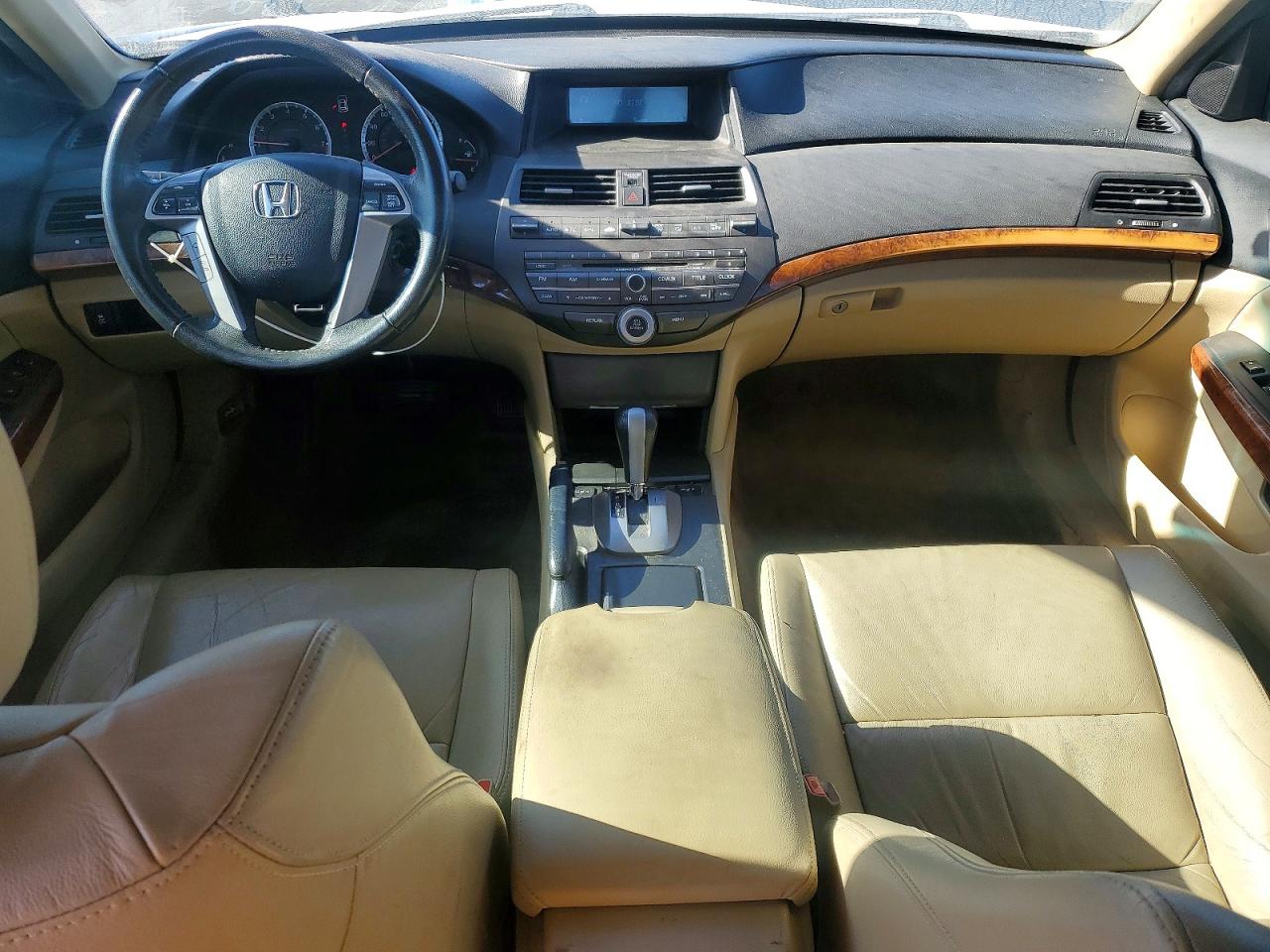 2012 Honda Accord Exl White vin: 1HGCP2F84CA215866