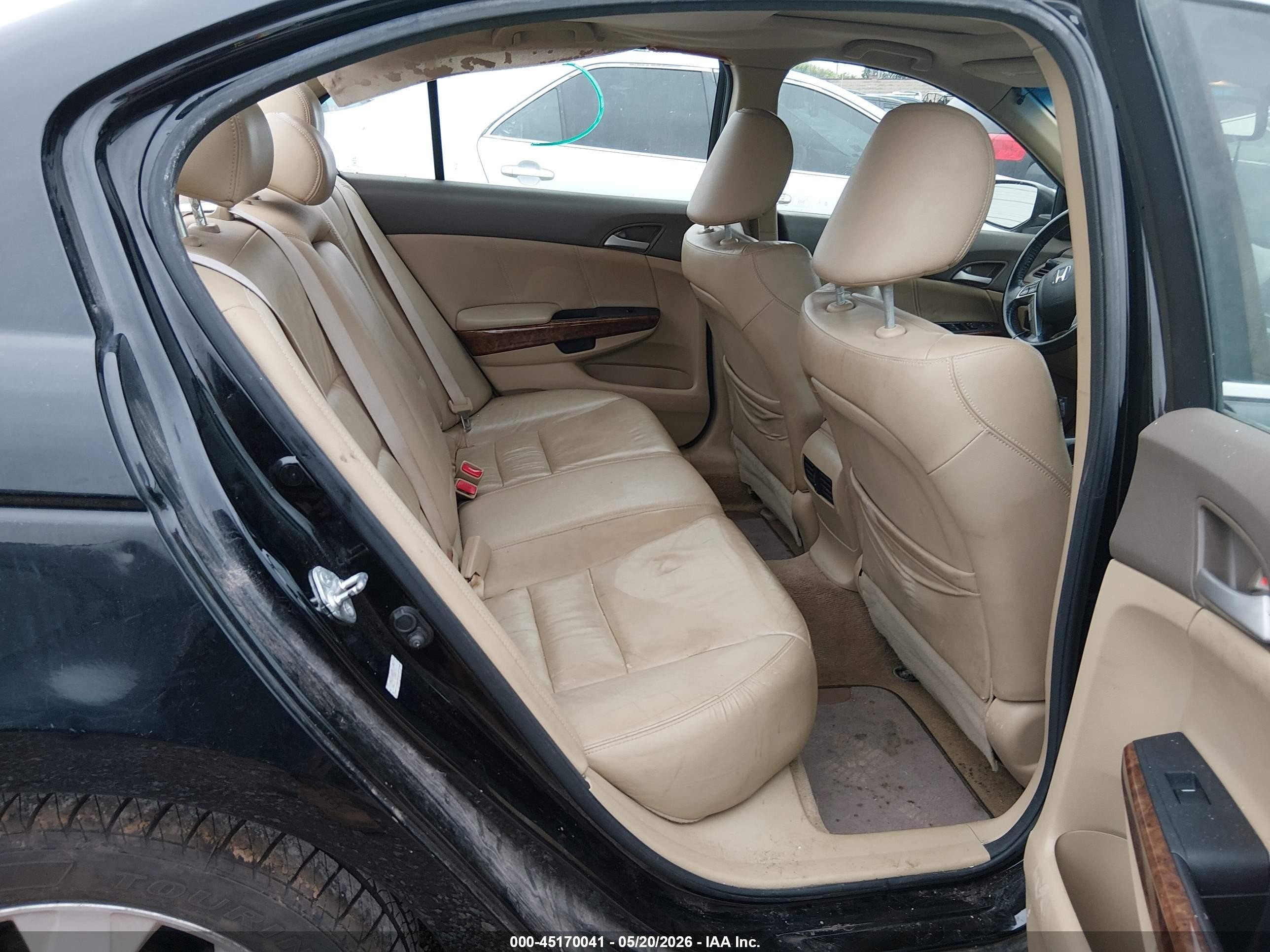 2010 Honda Accord 2.4 Ex-l Черный vin: 1HGCP2F85AA090177