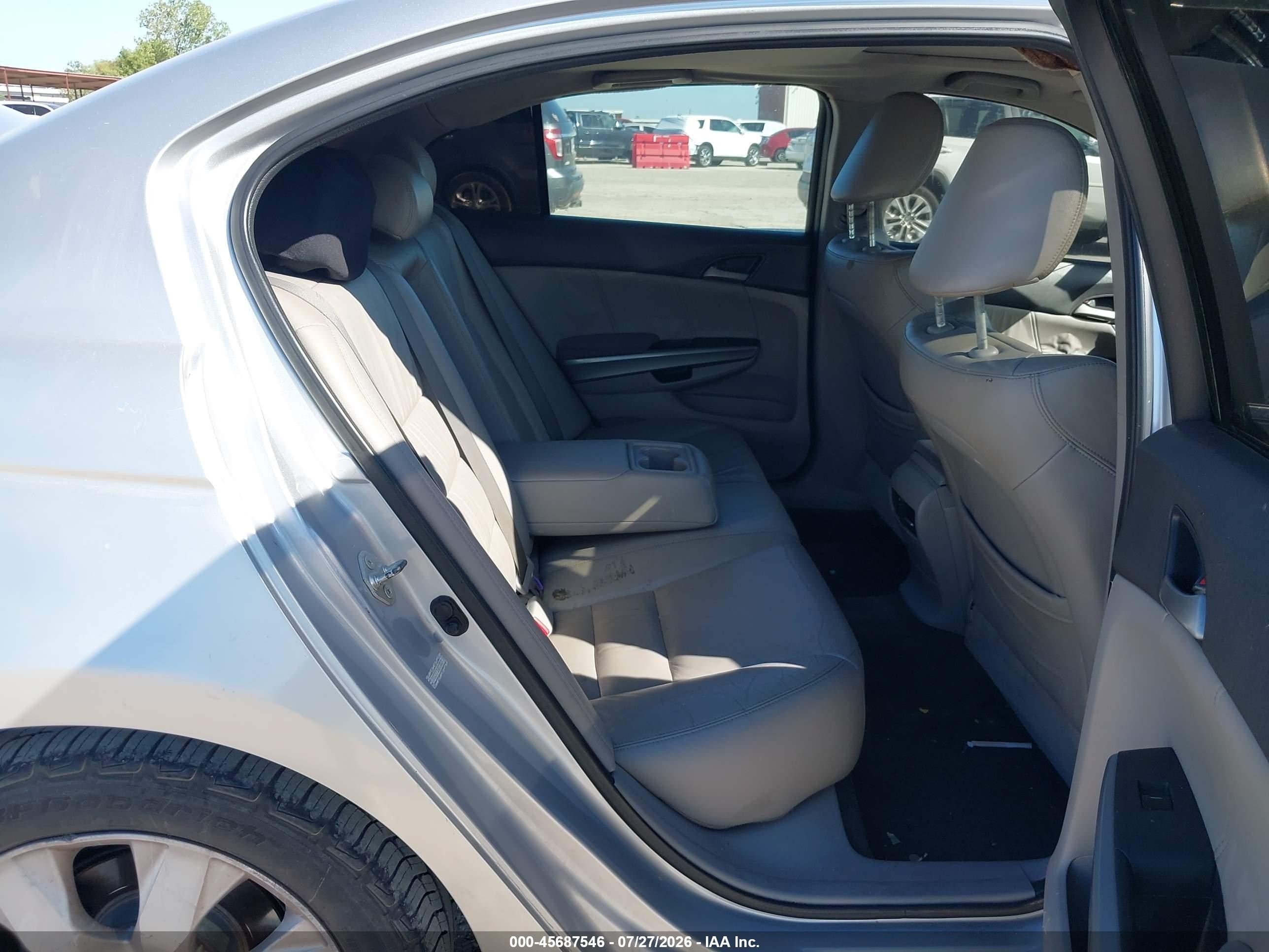 2010 Honda Accord 2.4 Ex-l Silver vin: 1HGCP2F85AA108614