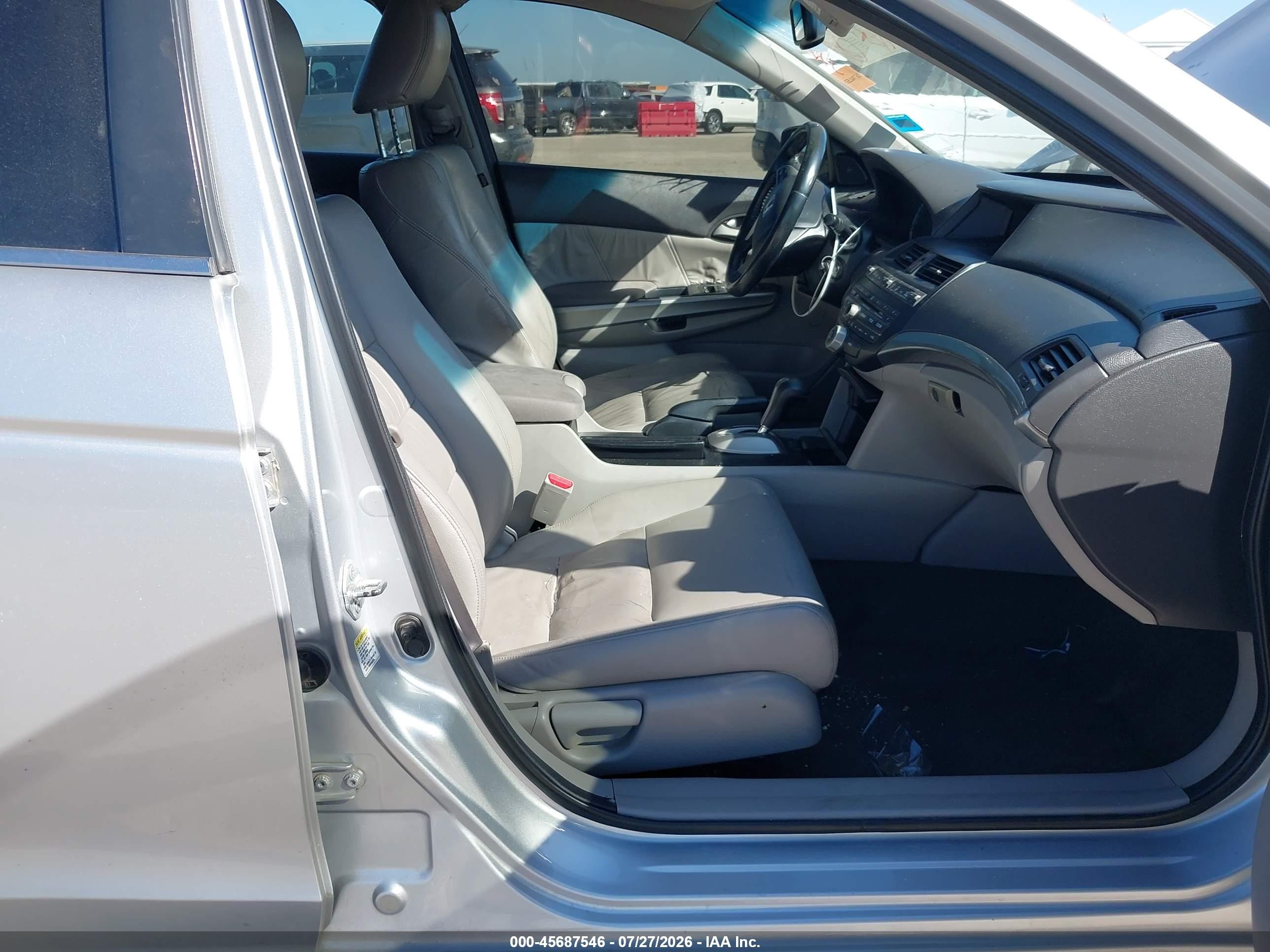 2010 Honda Accord 2.4 Ex-l Silver vin: 1HGCP2F85AA108614
