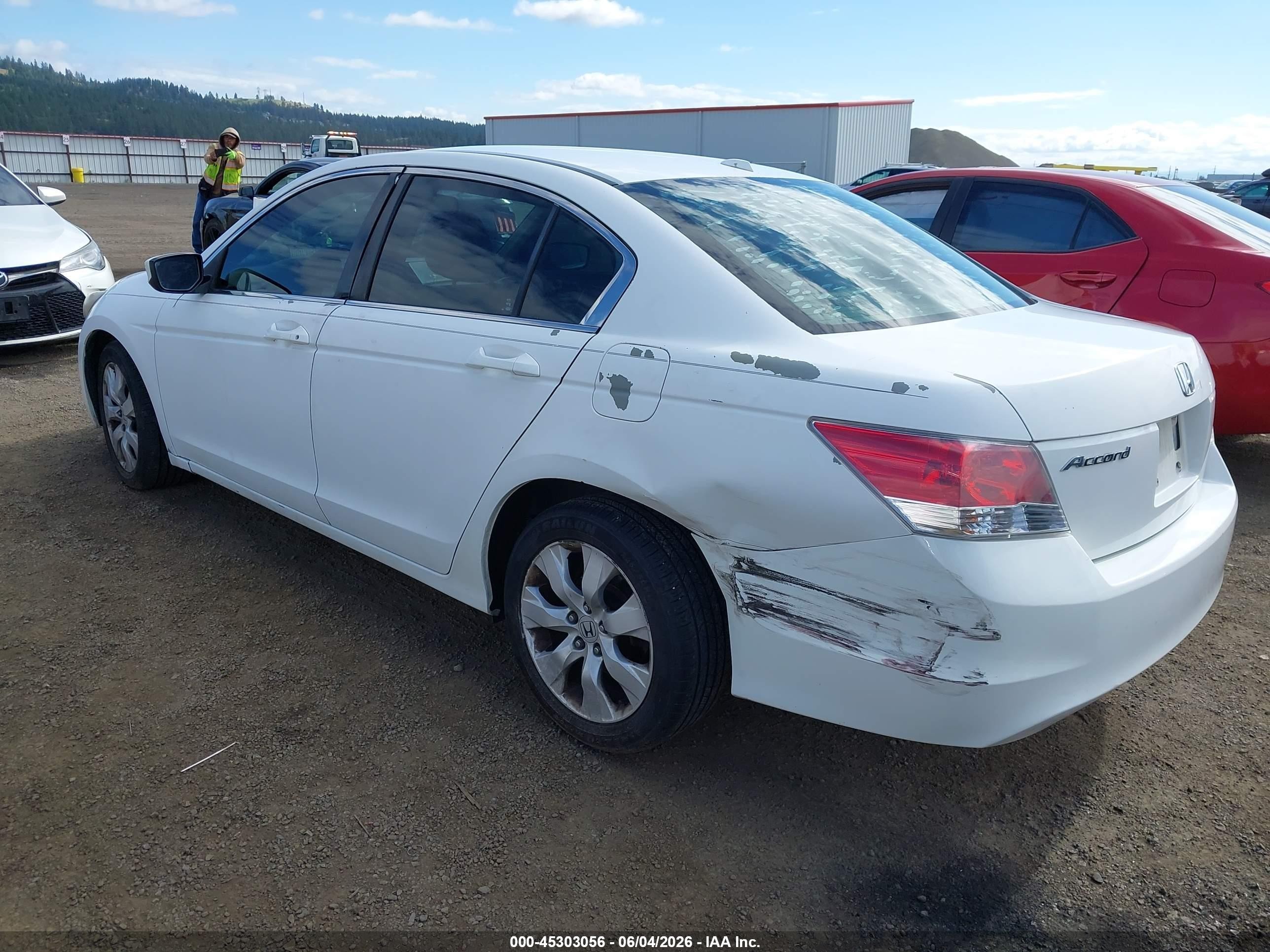 2010 Honda Accord 2.4 Ex-l White vin: 1HGCP2F85AA156047