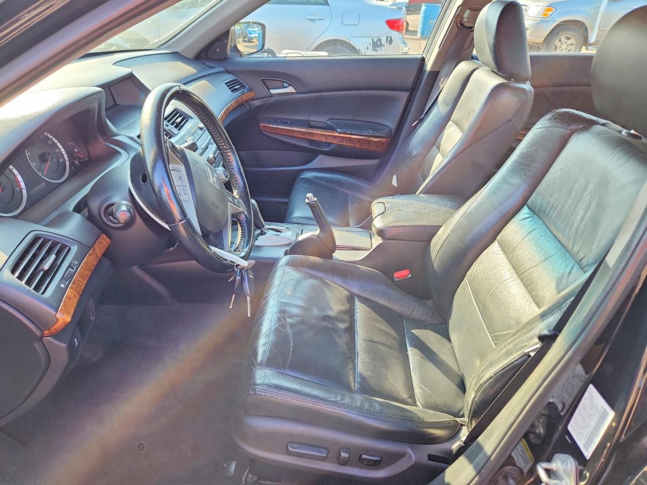 2011 Honda Accord Exl Black vin: 1HGCP2F85BA011690