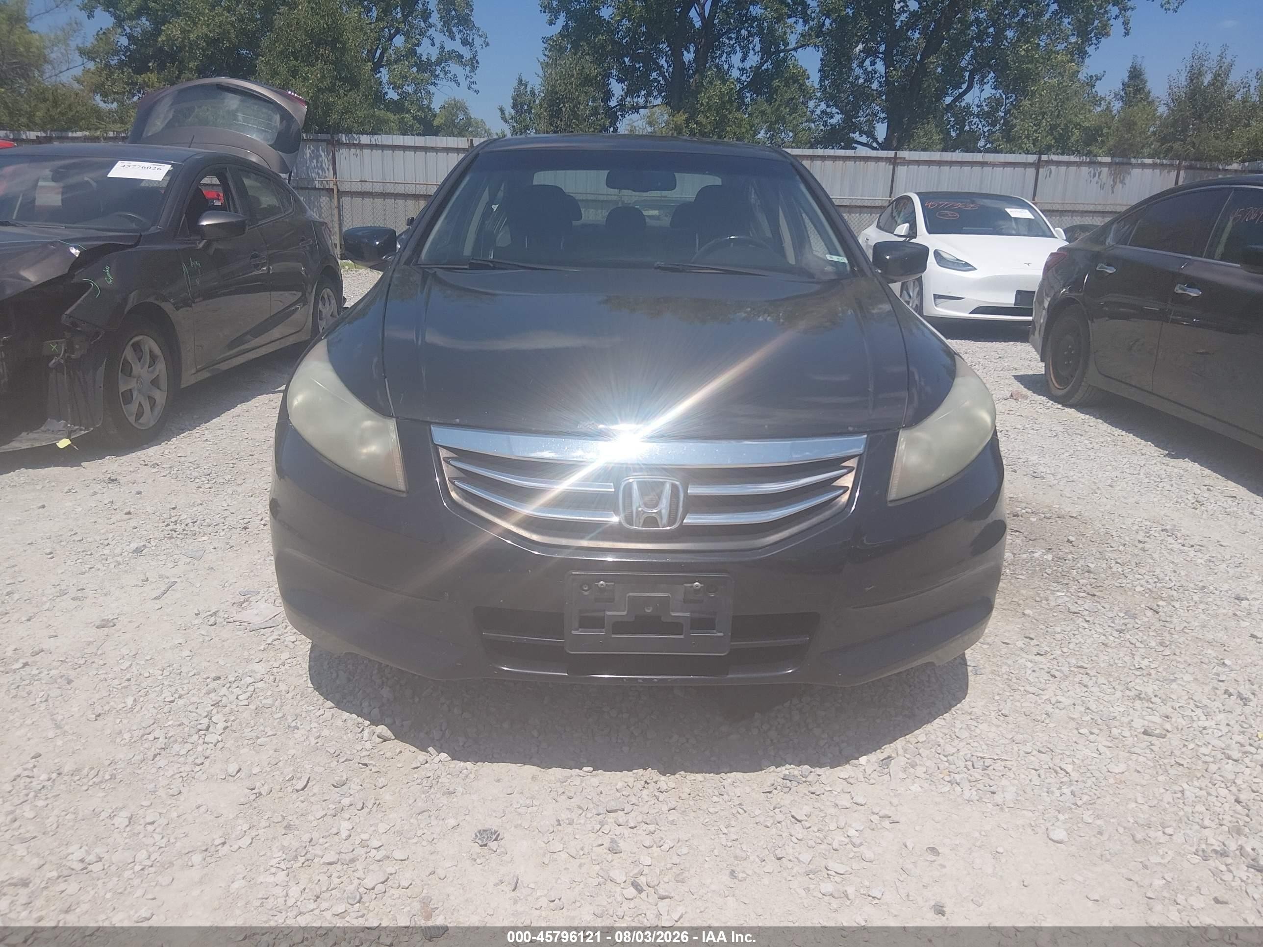 2011 Honda Accord 2.4 Ex-l Черный vin: 1HGCP2F85BA011804