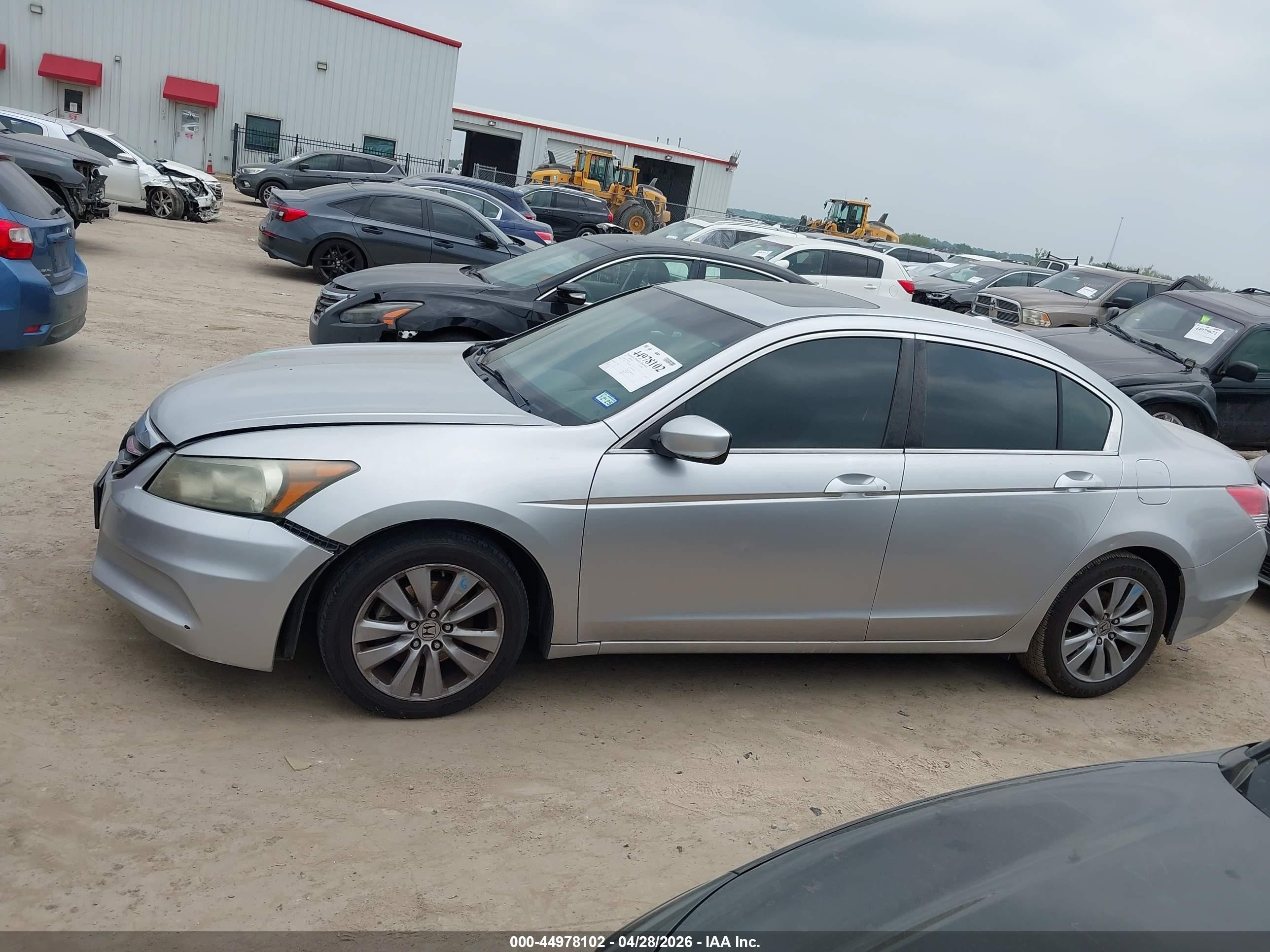 2011 Honda Accord 2.4 Ex-l Silver vin: 1HGCP2F85BA019434