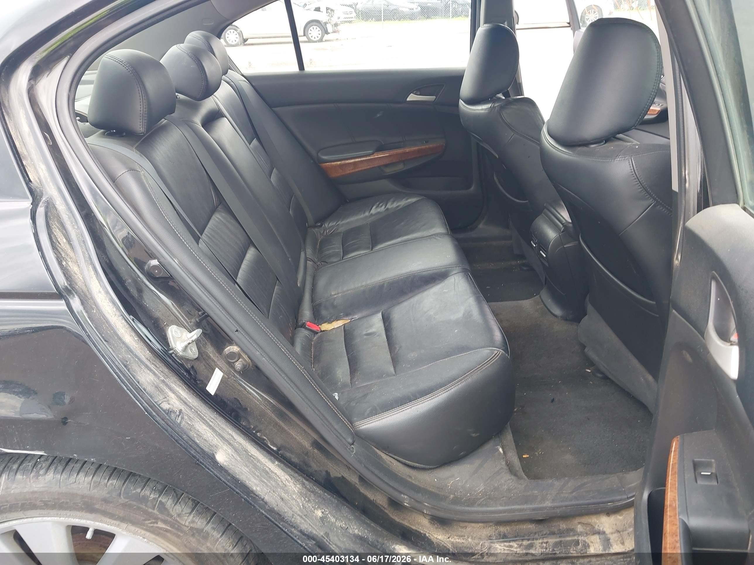 2011 Honda Accord 2.4 Ex-l Black vin: 1HGCP2F85BA052398