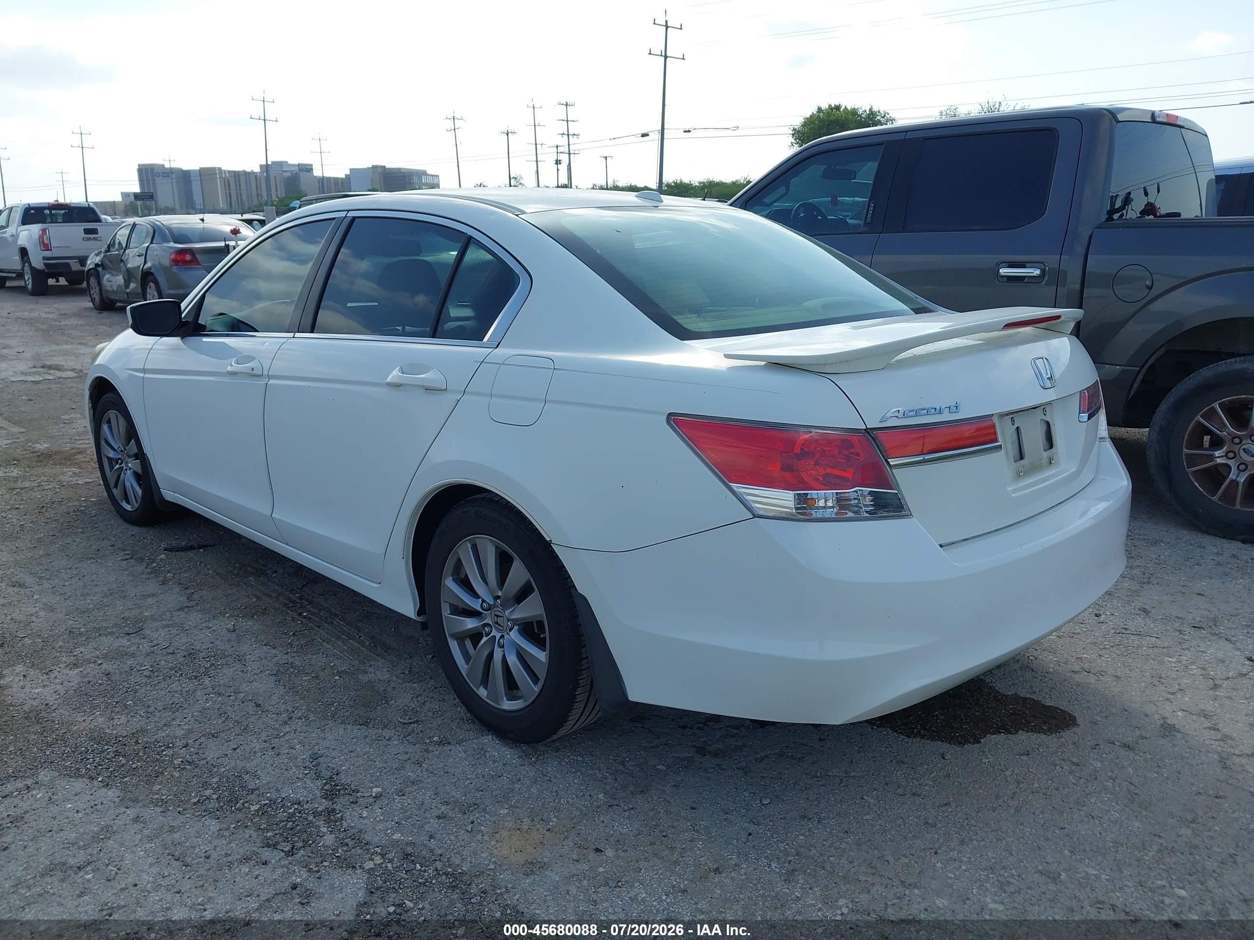 2011 Honda Accord 2.4 Ex-l White vin: 1HGCP2F85BA101986