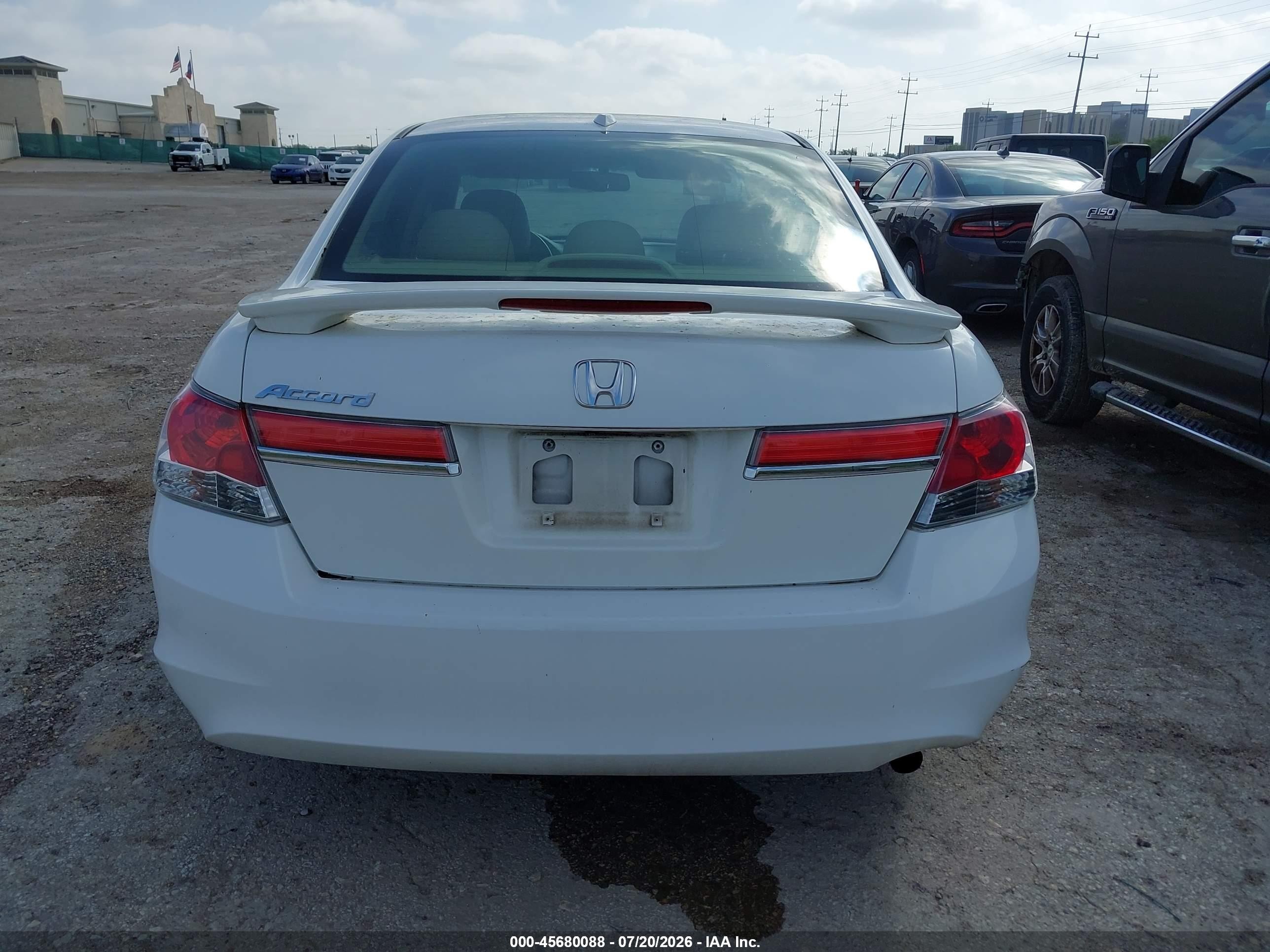 2011 Honda Accord 2.4 Ex-l White vin: 1HGCP2F85BA101986