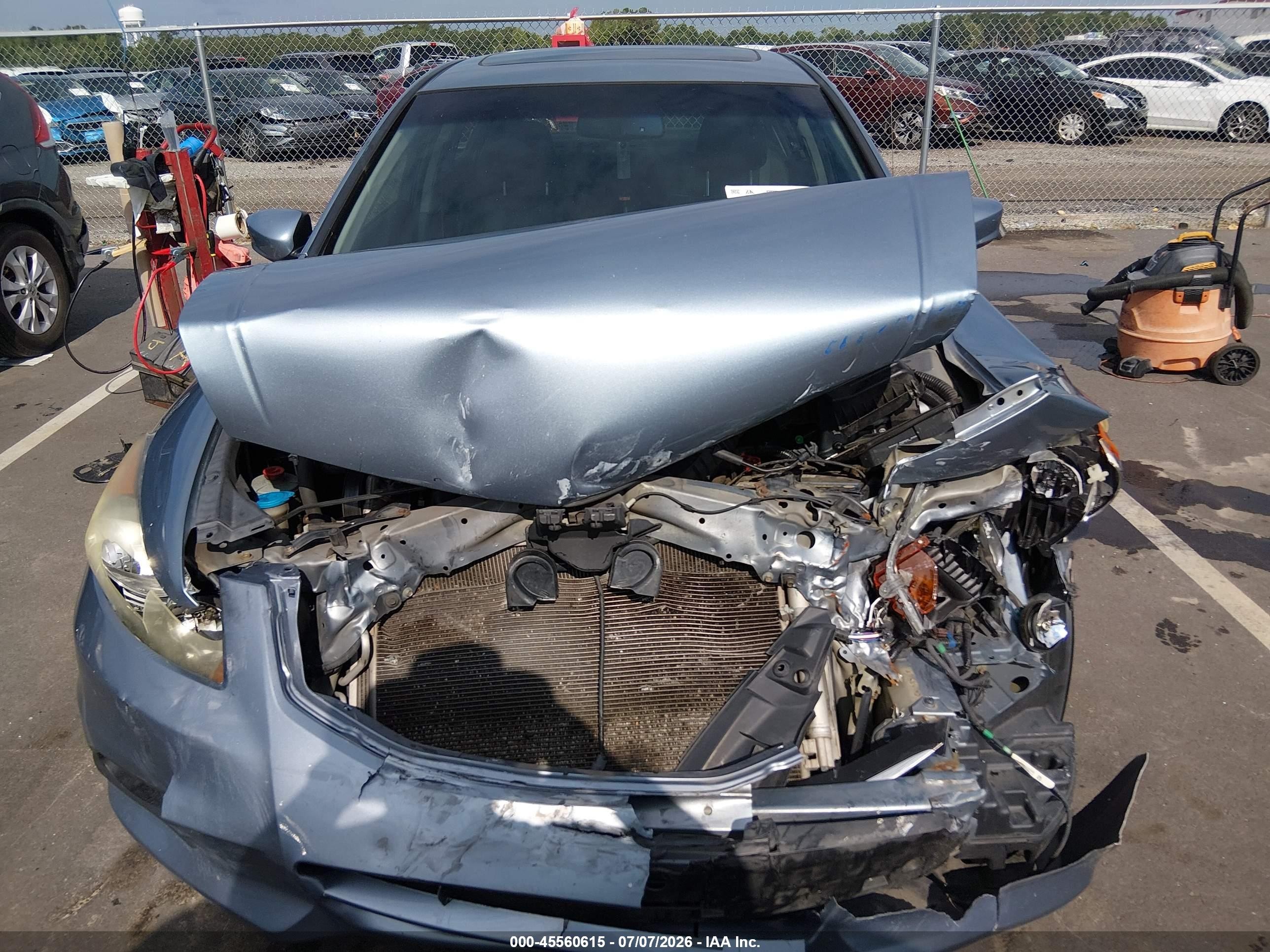 2011 Honda Accord 2.4 Ex-l Light Blue vin: 1HGCP2F85BA113040