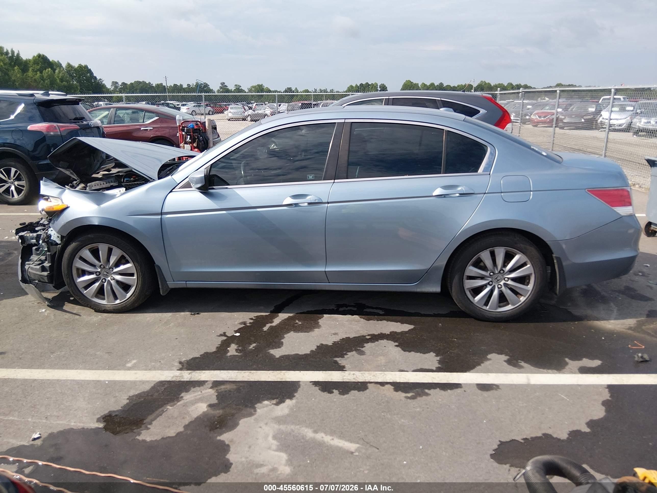 2011 Honda Accord 2.4 Ex-l Light Blue vin: 1HGCP2F85BA113040