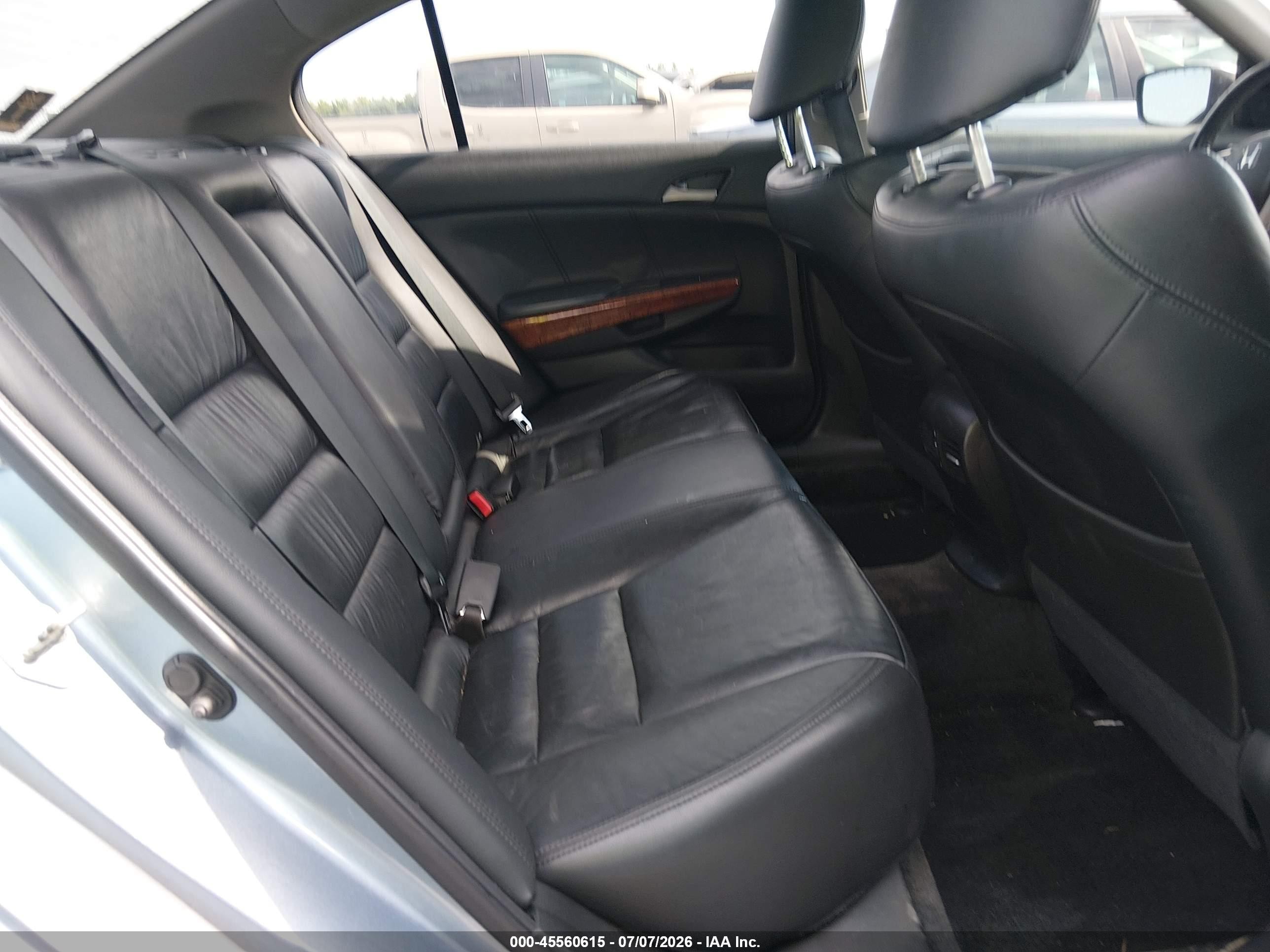 2011 Honda Accord 2.4 Ex-l Light Blue vin: 1HGCP2F85BA113040