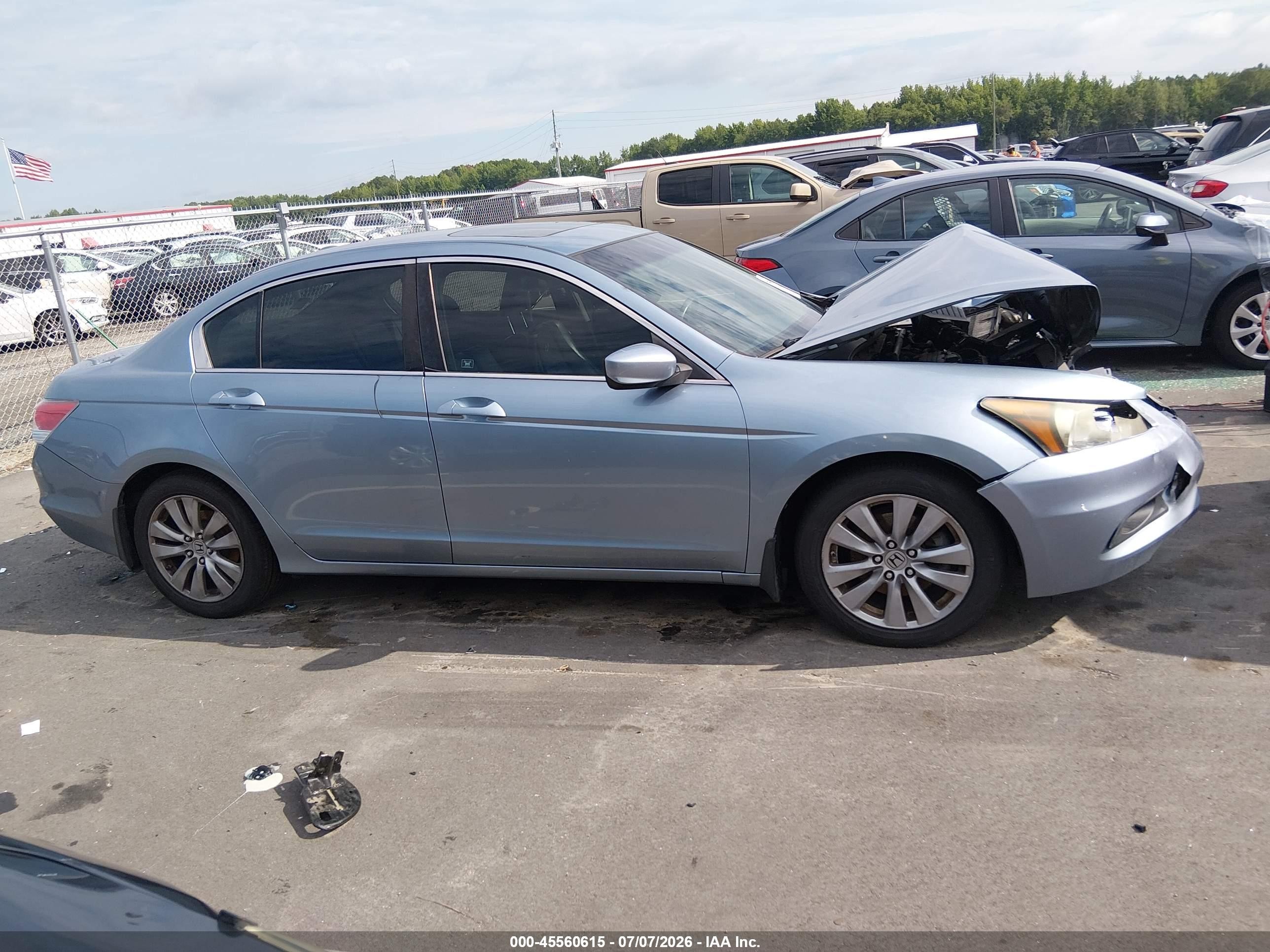 2011 Honda Accord 2.4 Ex-l Light Blue vin: 1HGCP2F85BA113040