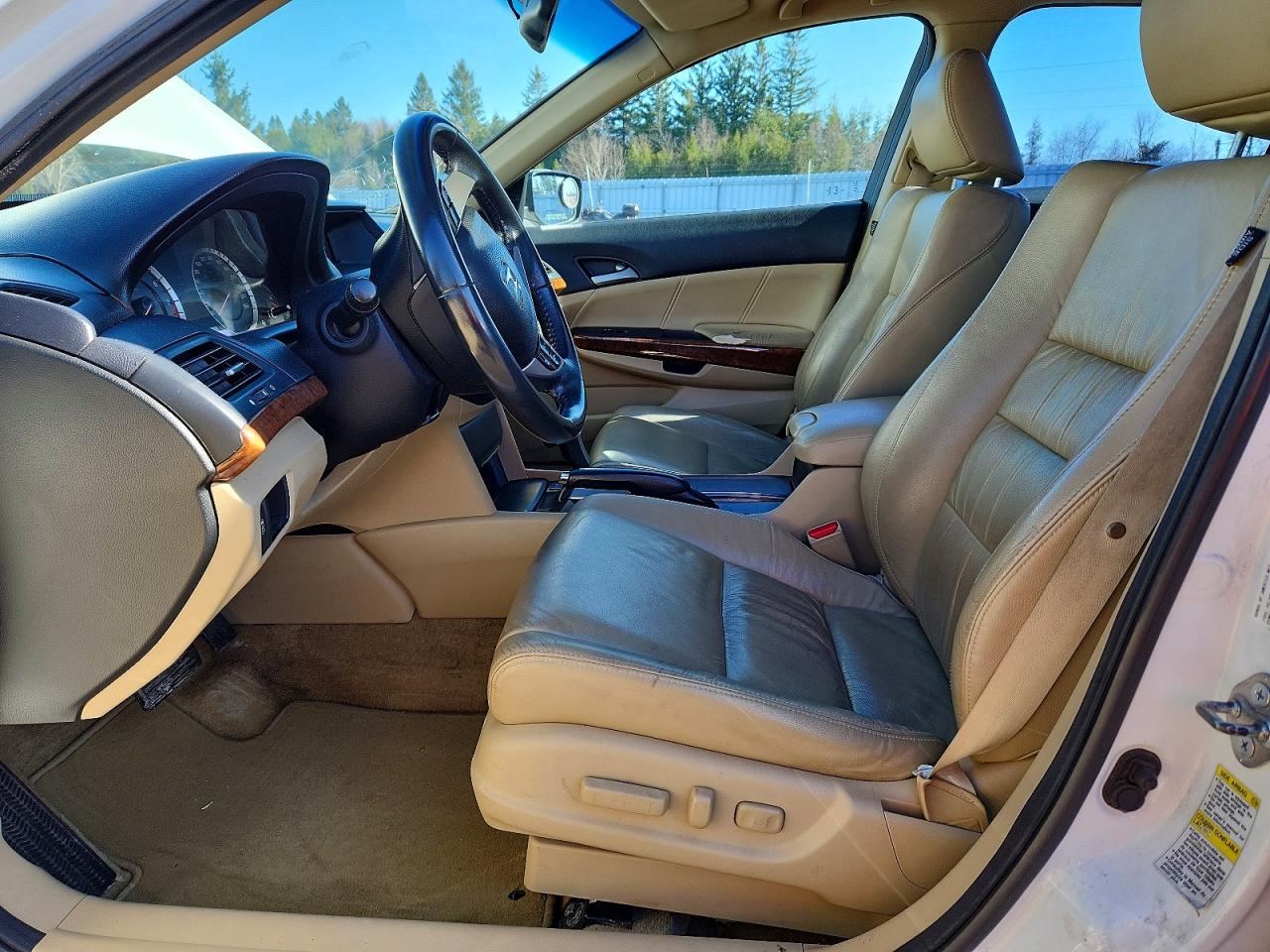 2011 Honda Accord Exl Белый vin: 1HGCP2F85BA804455