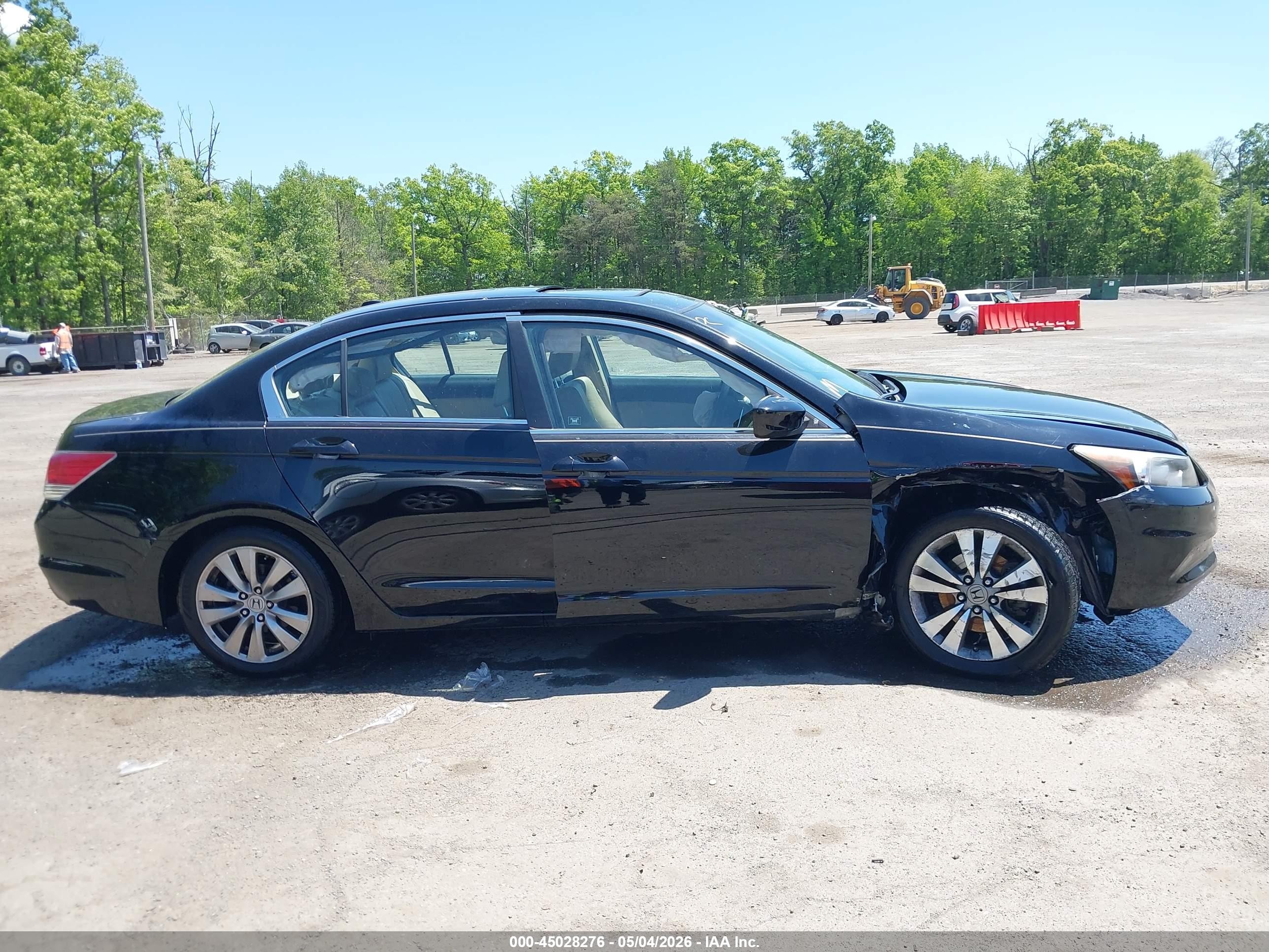 2012 Honda Accord 2.4 Ex-l Black vin: 1HGCP2F85CA106994