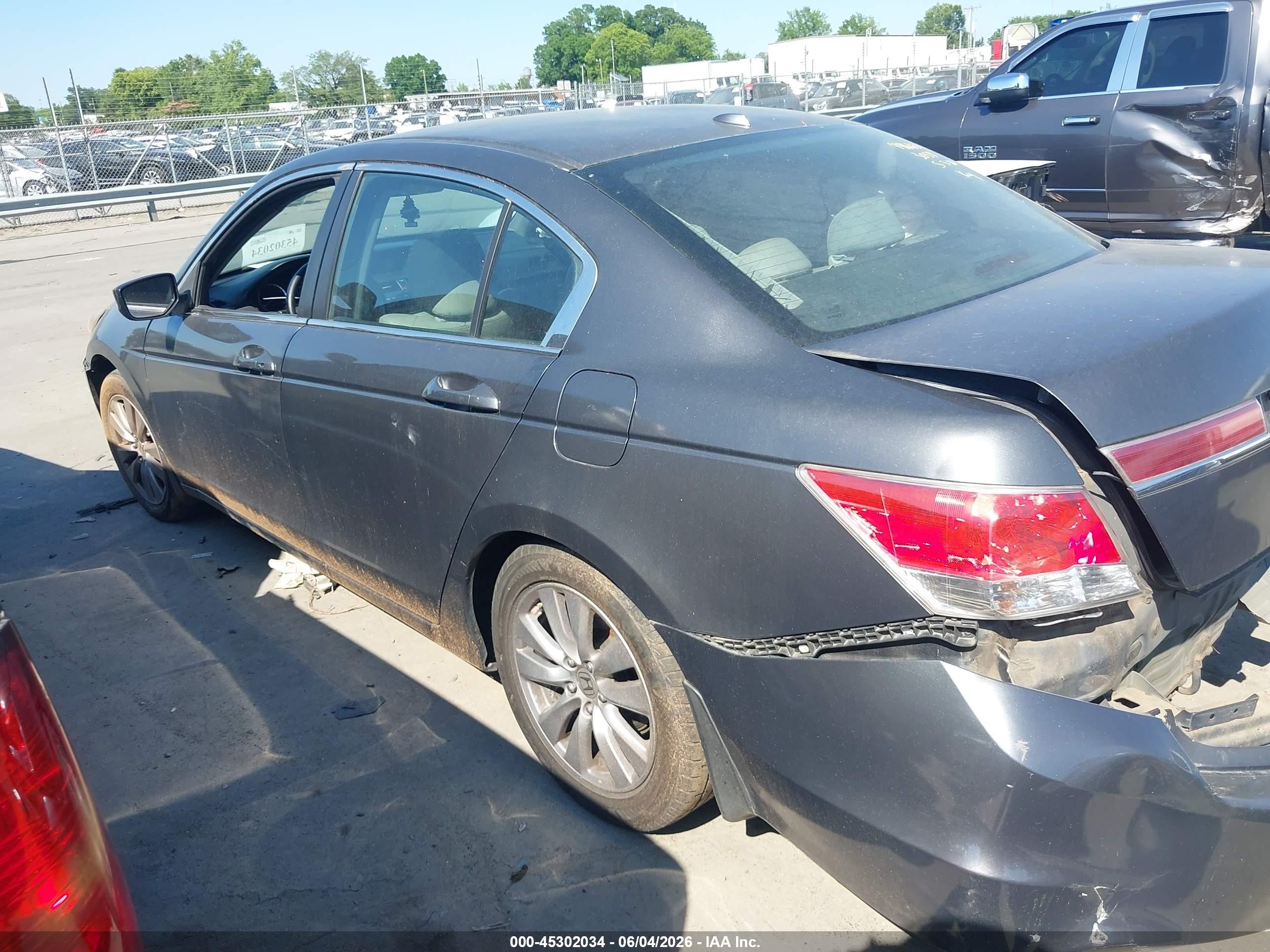 2012 Honda Accord 2.4 Ex-l Gray vin: 1HGCP2F85CA173059