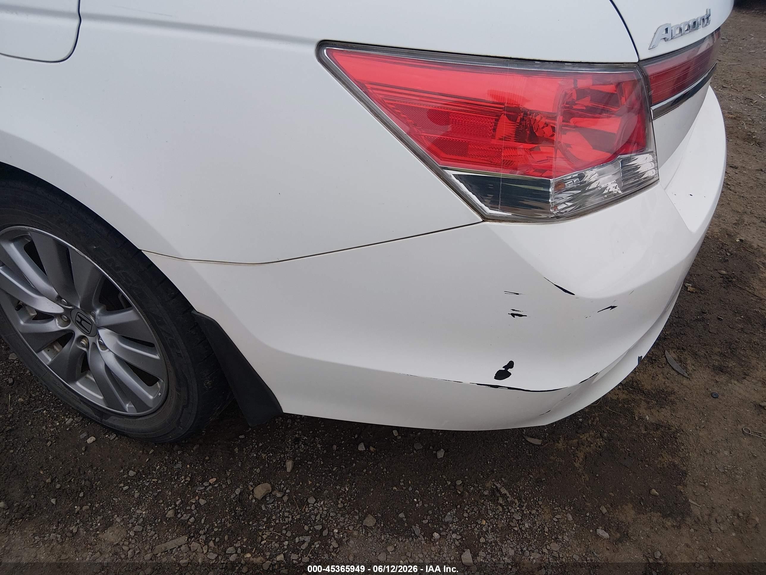 2012 Honda Accord 2.4 Ex-l White vin: 1HGCP2F85CA218372