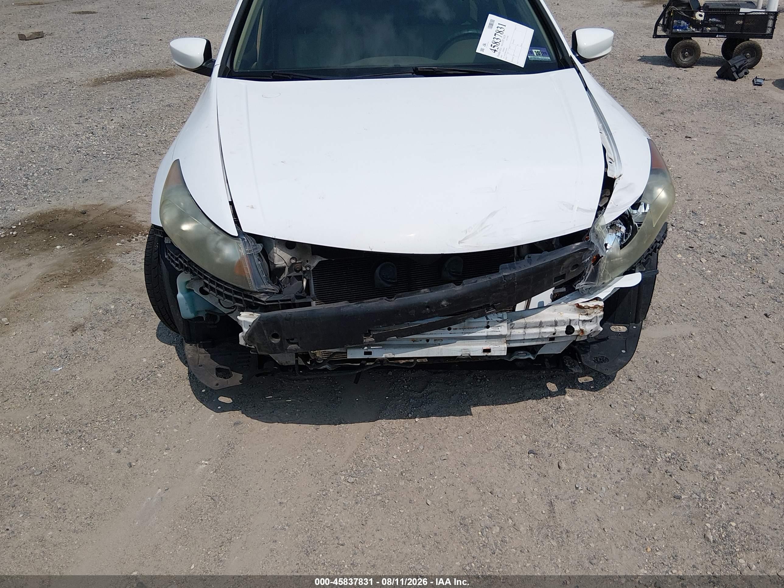2010 Honda Accord 2.4 Ex-l White vin: 1HGCP2F86AA009381