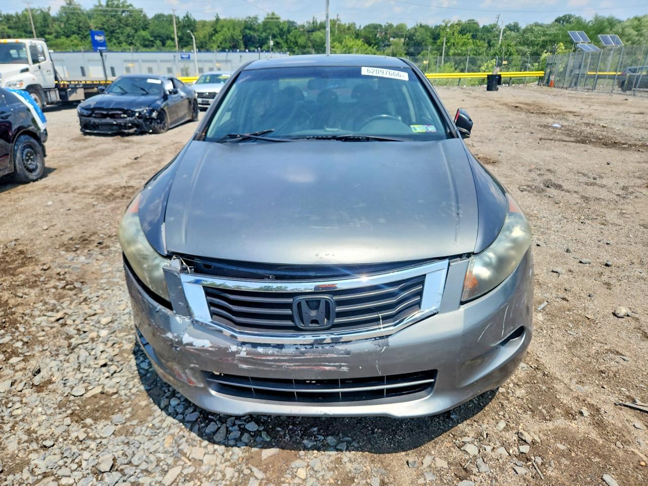 2010 Honda Accord Gray vin: 1HGCP2F86AA072576