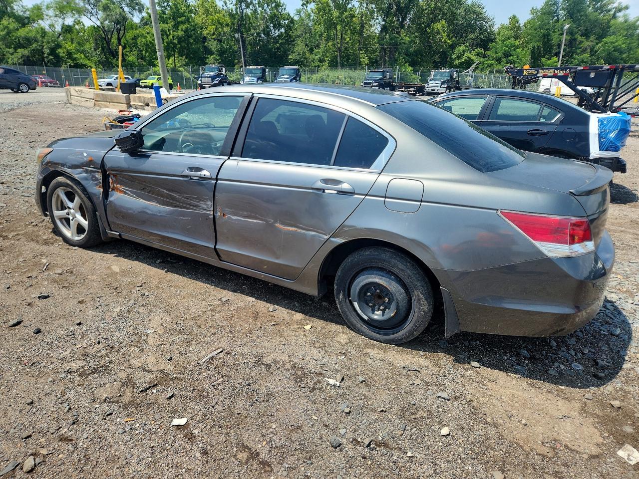 2010 Honda Accord Gray vin: 1HGCP2F86AA072576