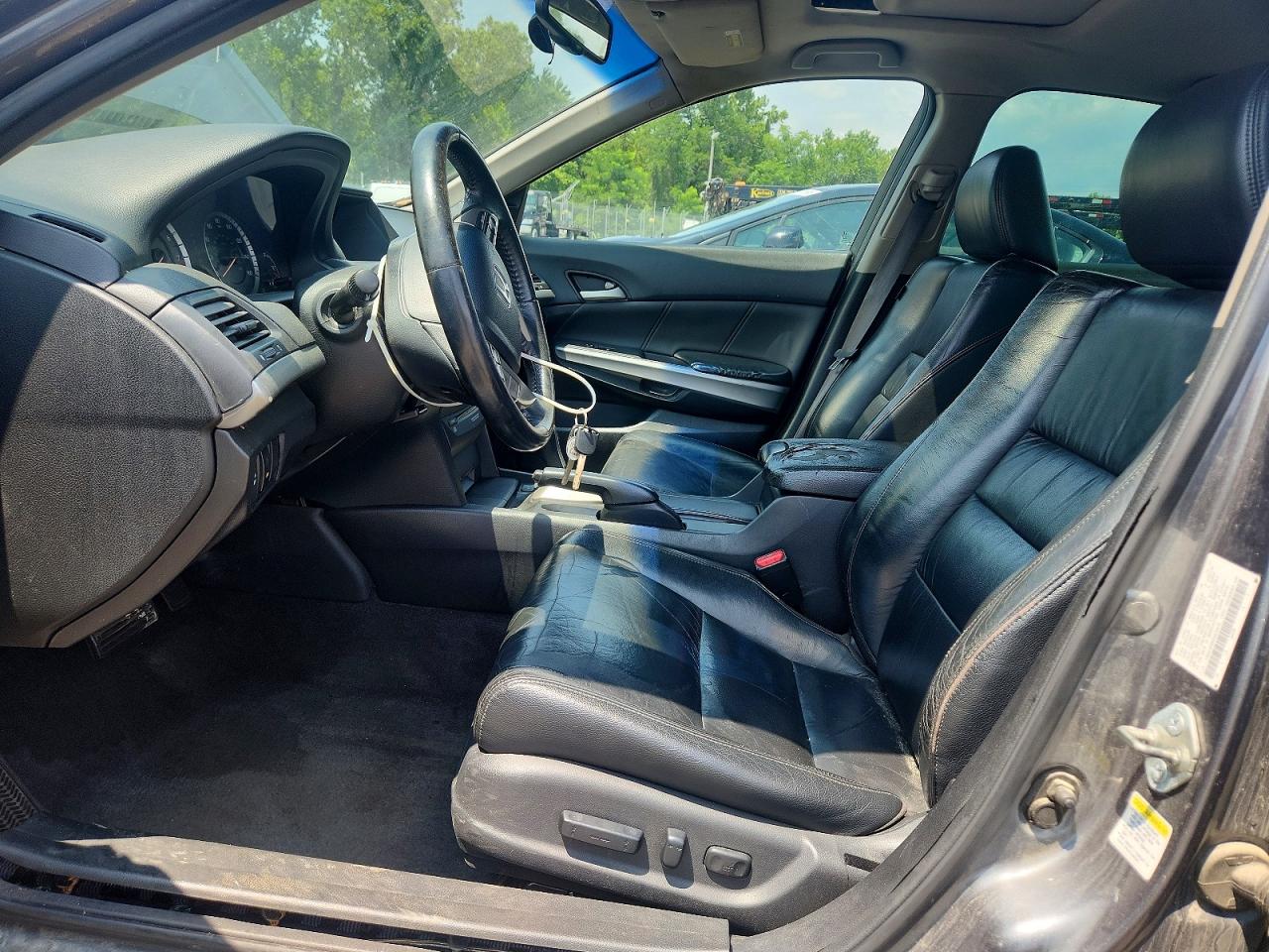 2010 Honda Accord Gray vin: 1HGCP2F86AA072576