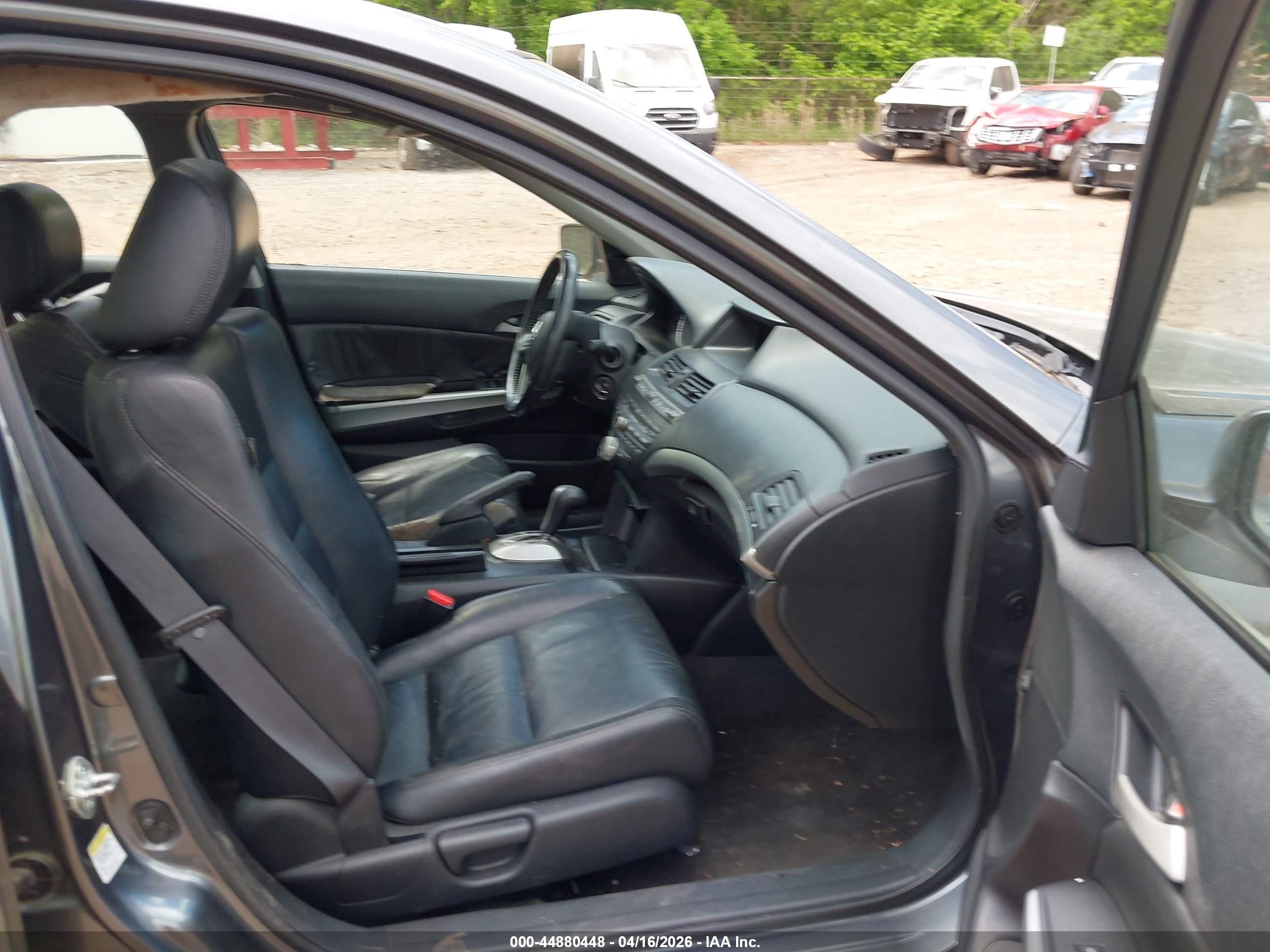 2010 Honda Accord 2.4 Ex-l Серый vin: 1HGCP2F86AA072609