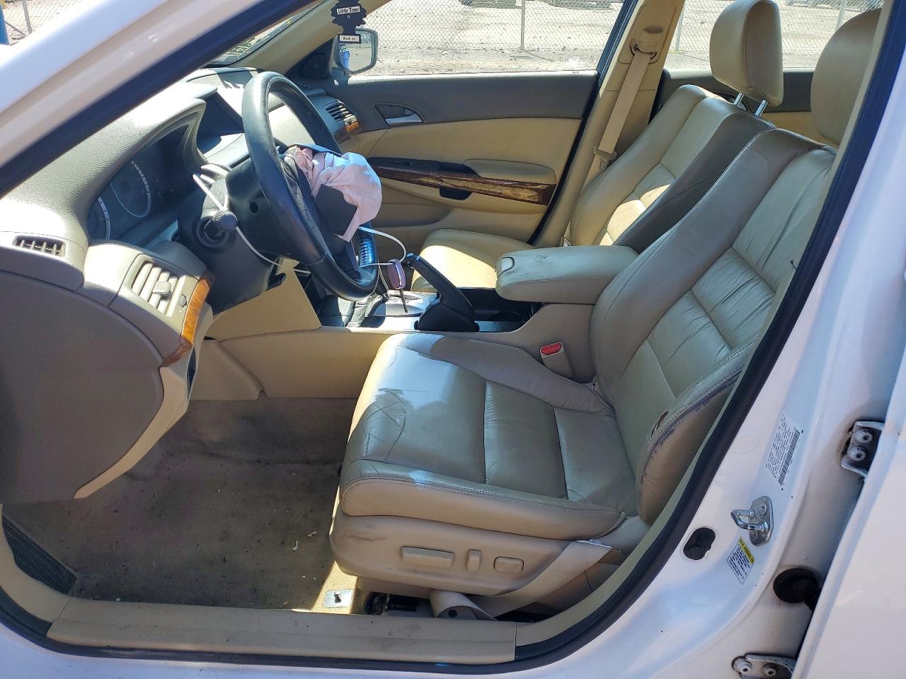 2010 Honda Accord Exl Белый vin: 1HGCP2F86AA095596