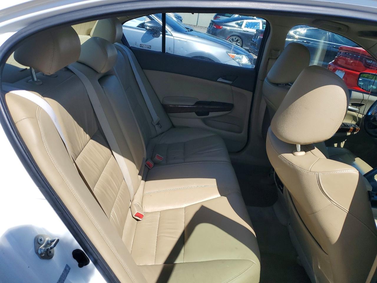 2010 Honda Accord Exl Белый vin: 1HGCP2F86AA095596