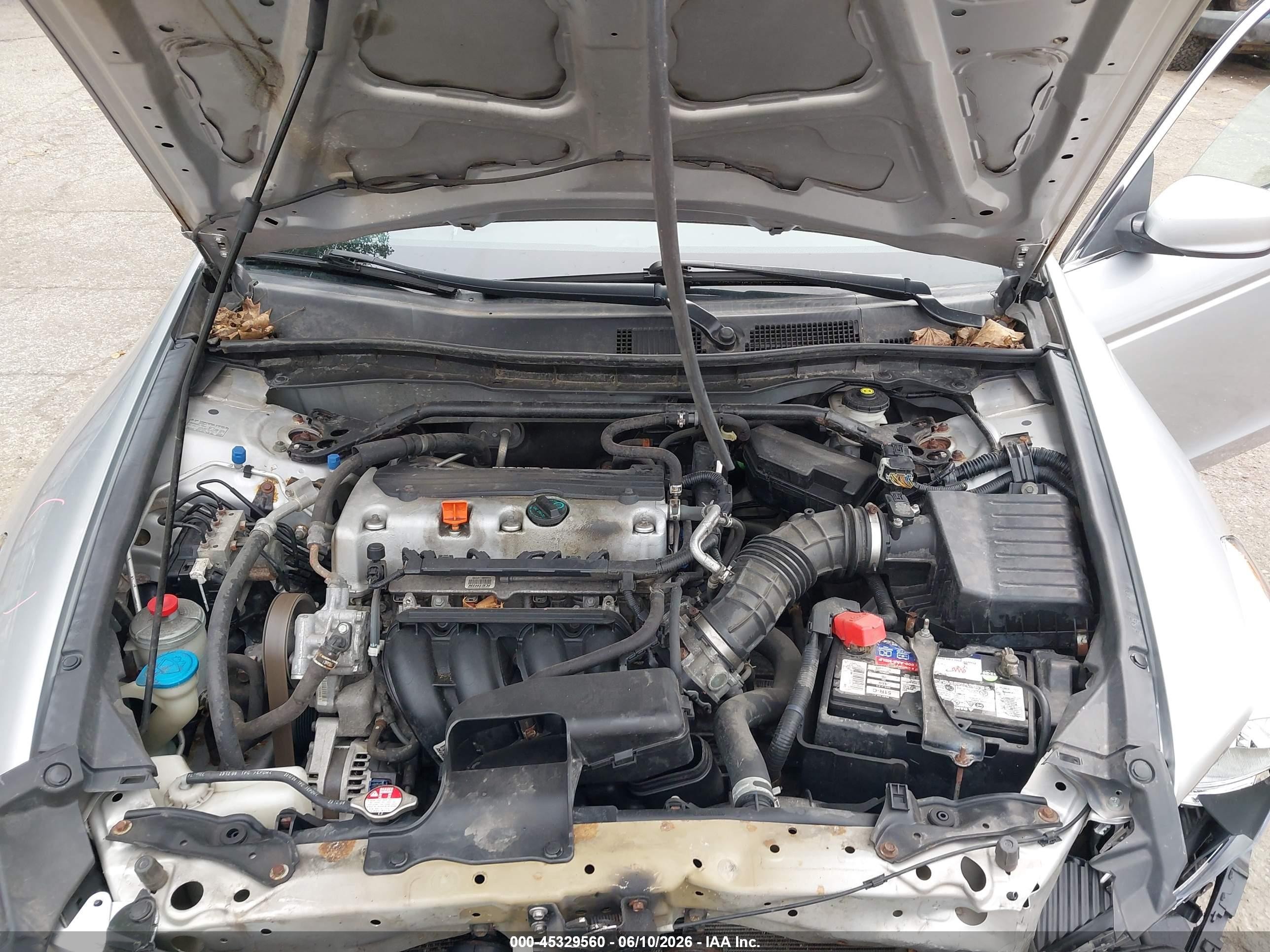 2010 Honda Accord 2.4 Ex-l Silver vin: 1HGCP2F86AA104412