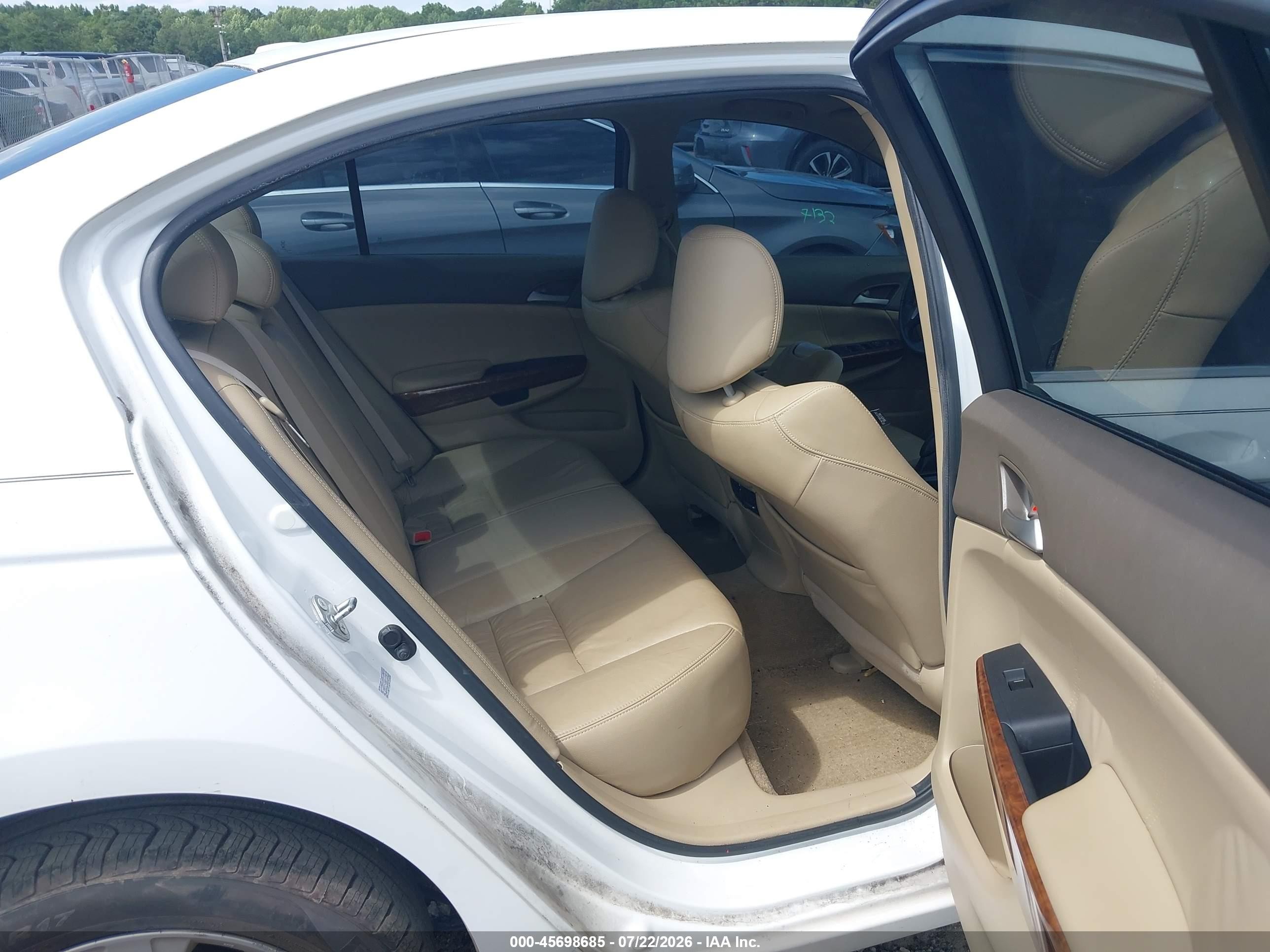 2010 Honda Accord 2.4 Ex-l Белый vin: 1HGCP2F86AA138060
