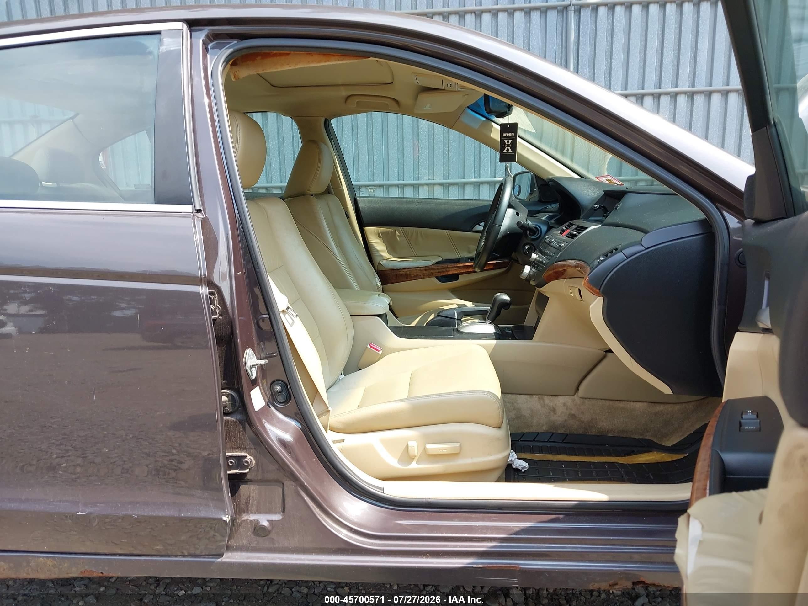 2011 Honda Accord 2.4 Ex-l Brown vin: 1HGCP2F86BA025260