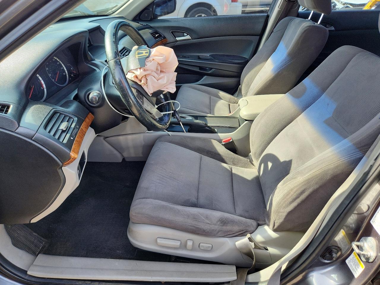 2011 Honda Accord Exl Серебряный vin: 1HGCP2F86BA058484