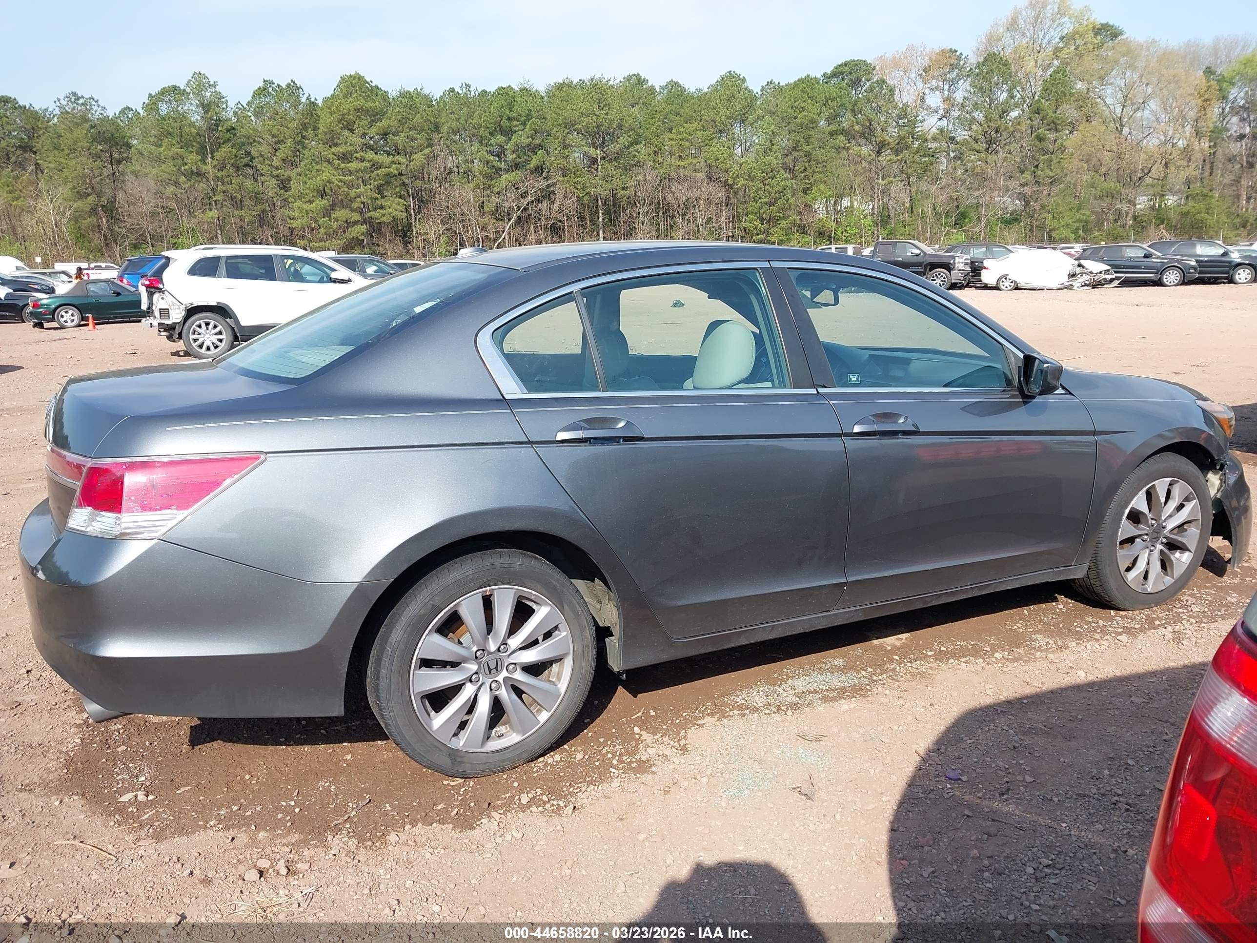2011 Honda Accord 2.4 Ex-l Gray vin: 1HGCP2F86BA065368