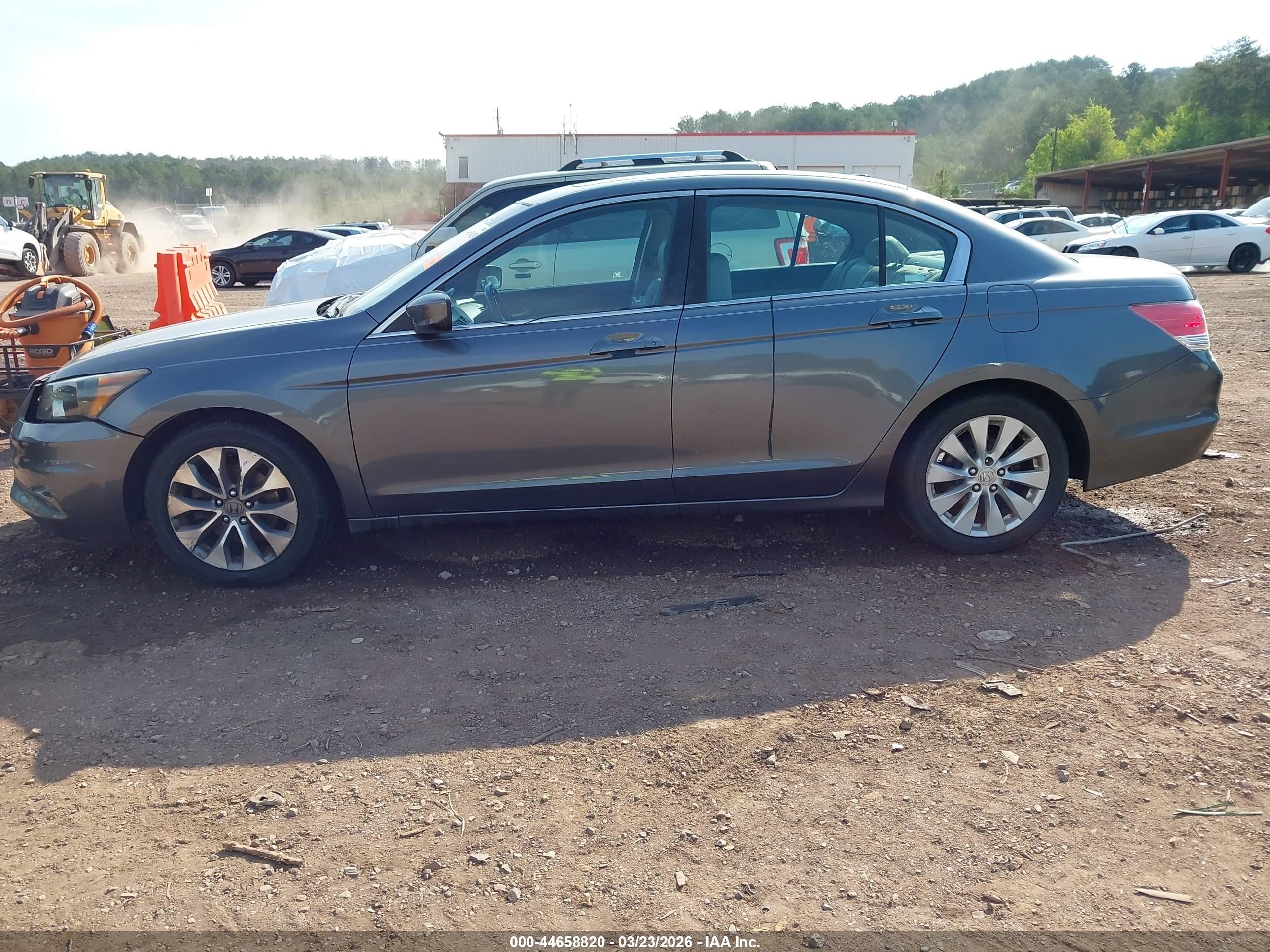 2011 Honda Accord 2.4 Ex-l Gray vin: 1HGCP2F86BA065368