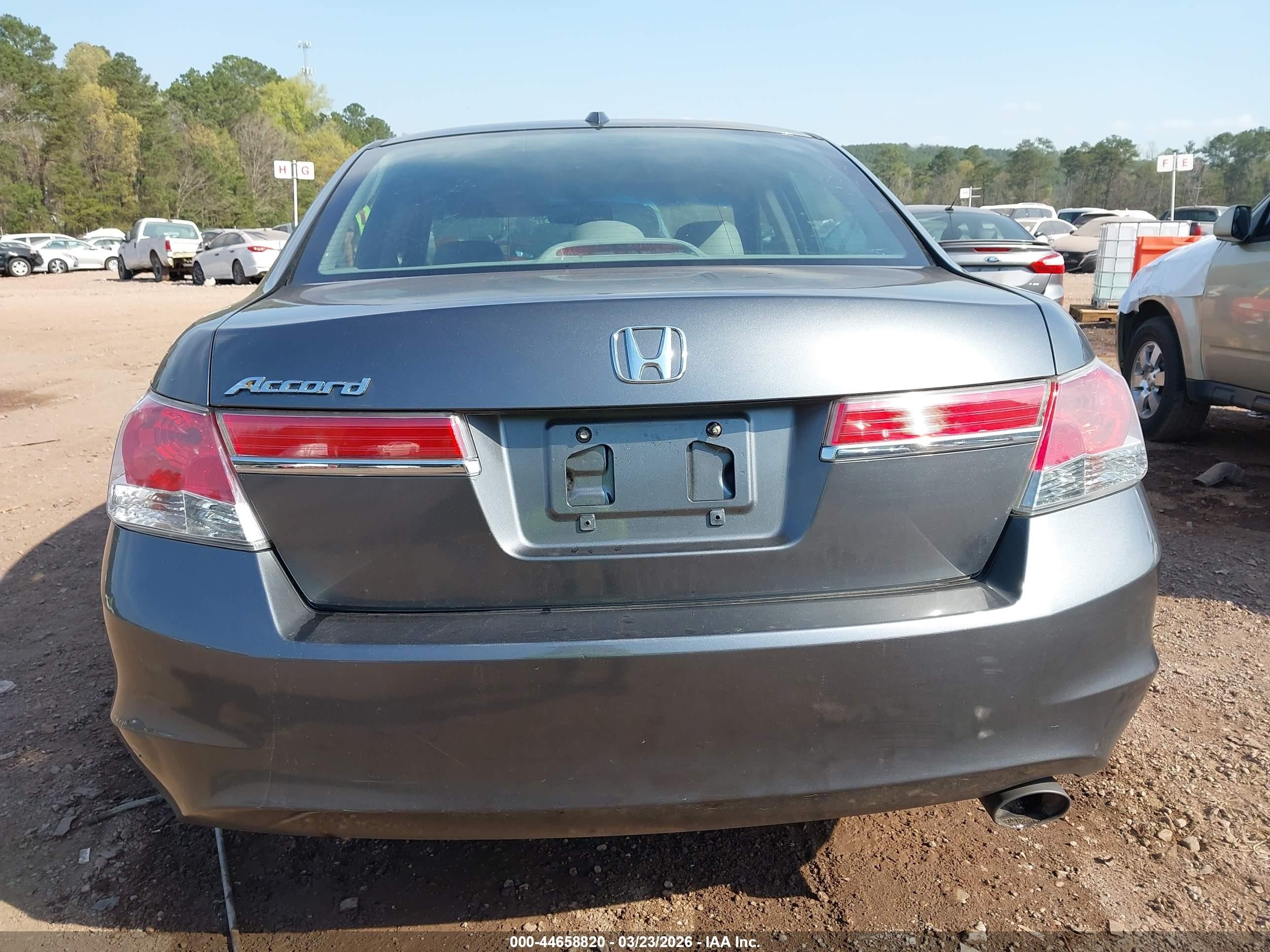 2011 Honda Accord 2.4 Ex-l Gray vin: 1HGCP2F86BA065368