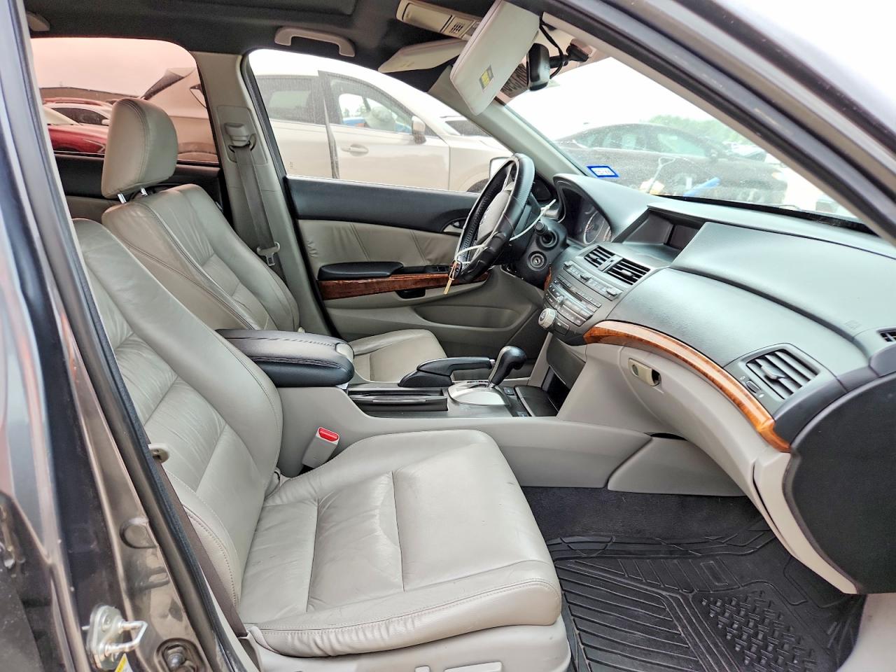 2011 Honda Accord Exl Black vin: 1HGCP2F86BA079075
