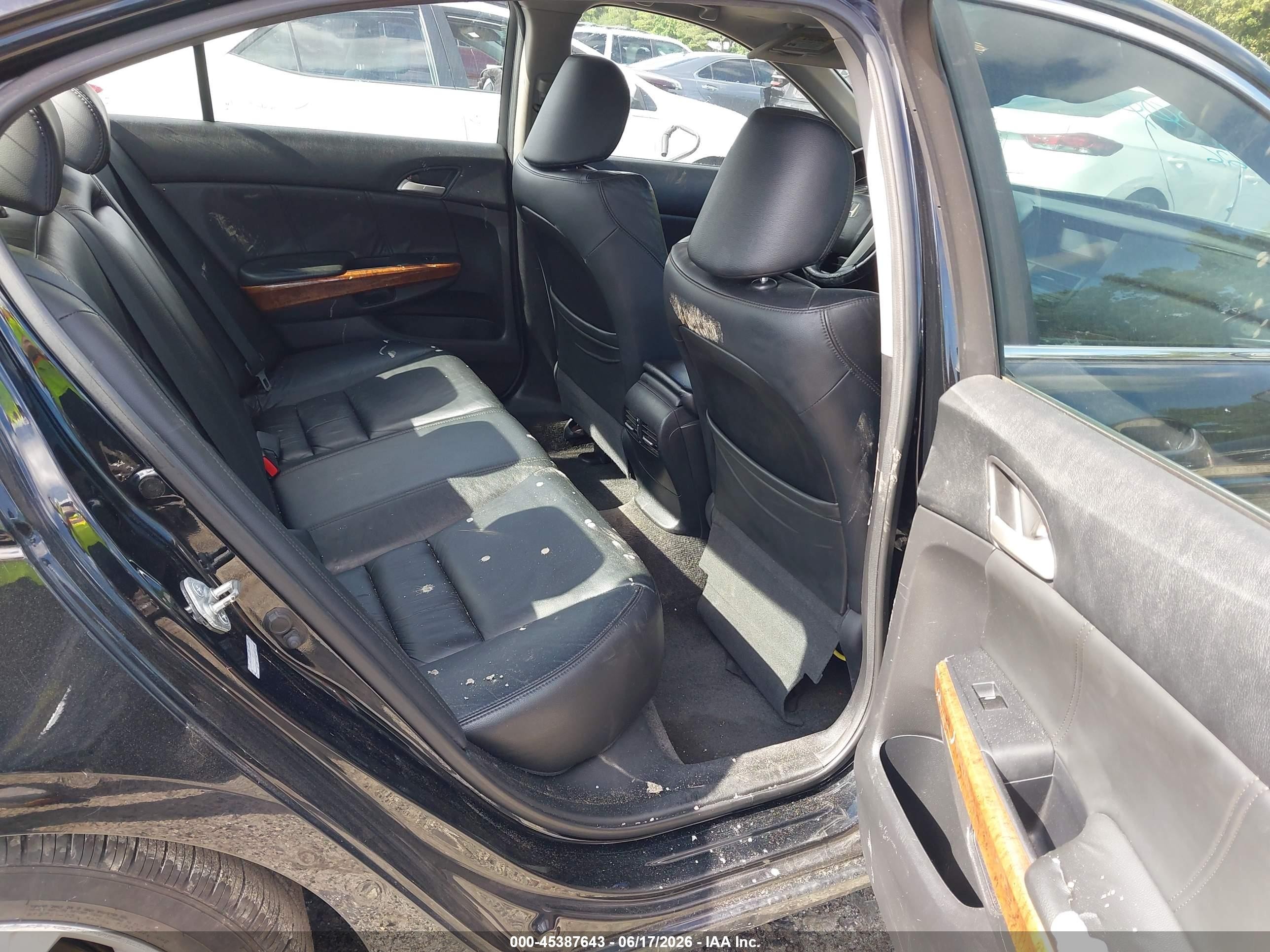 2011 Honda Accord 2.4 Ex-l Черный vin: 1HGCP2F86BA090304