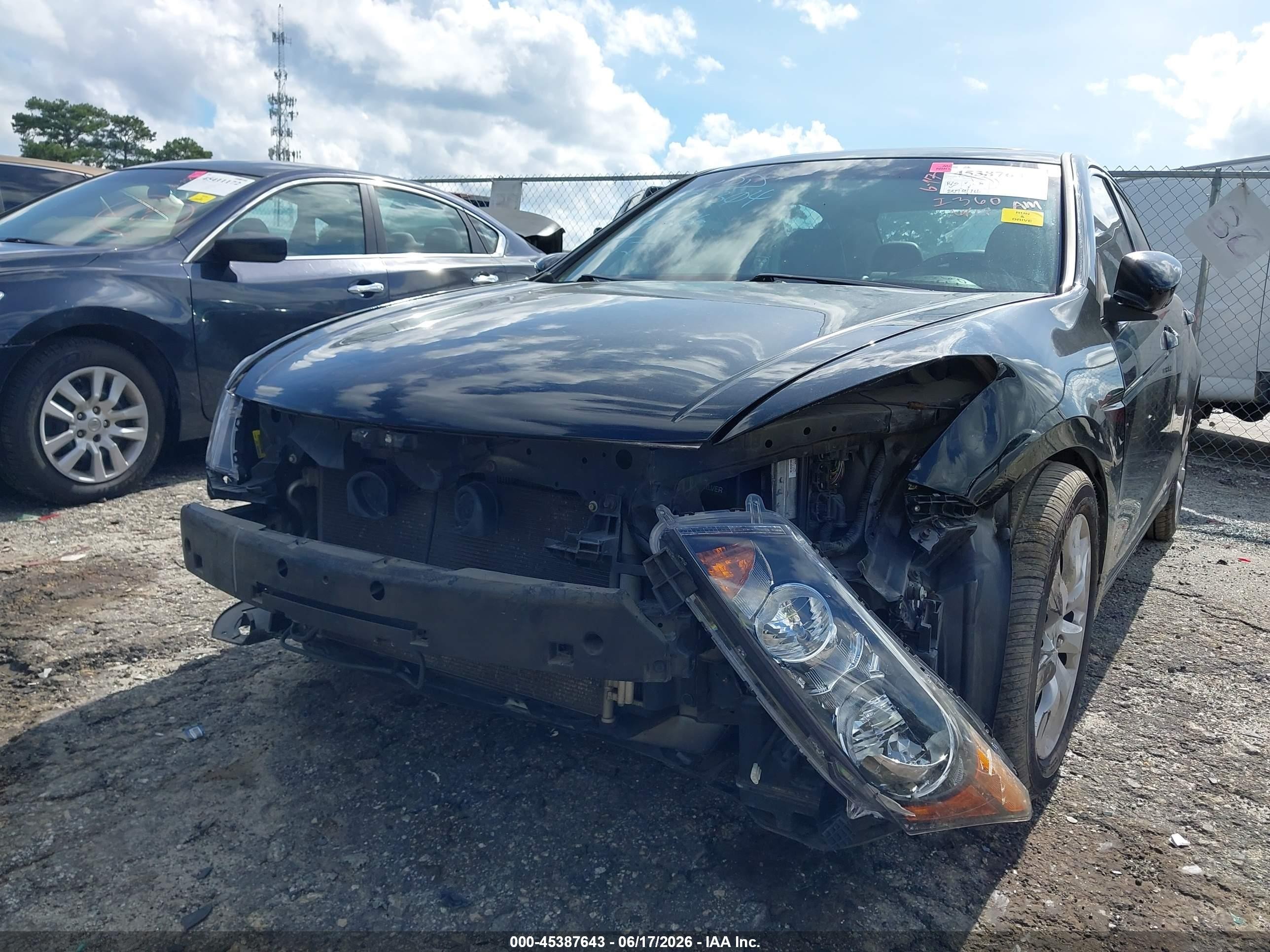 2011 Honda Accord 2.4 Ex-l Черный vin: 1HGCP2F86BA090304