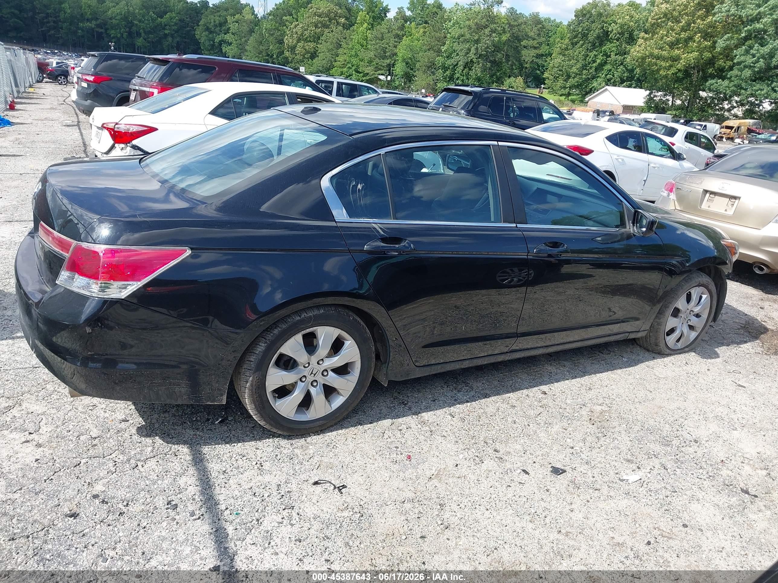 2011 Honda Accord 2.4 Ex-l Черный vin: 1HGCP2F86BA090304