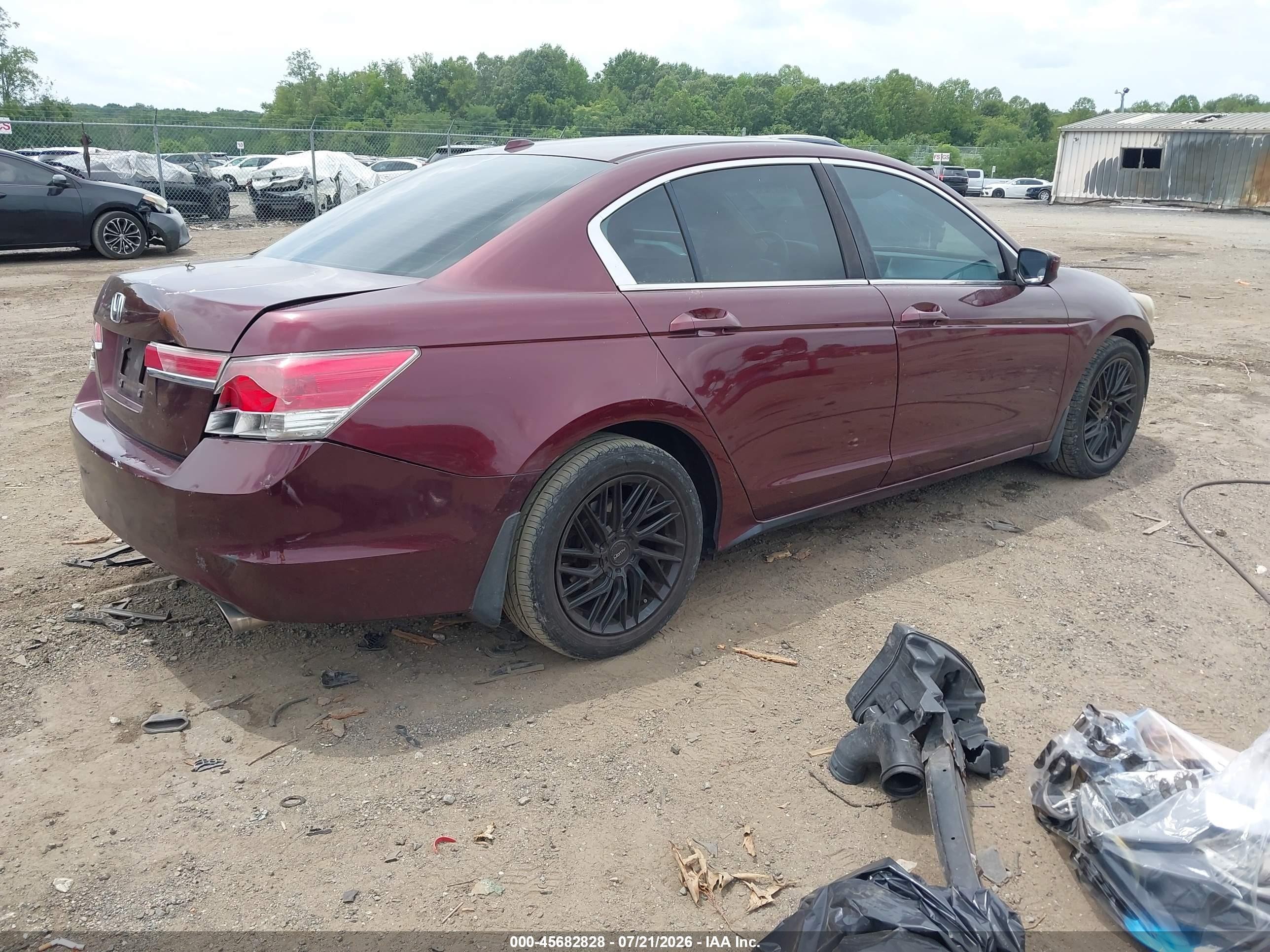 2011 Honda Accord 2.4 Ex-l Burgundy vin: 1HGCP2F86BA095549