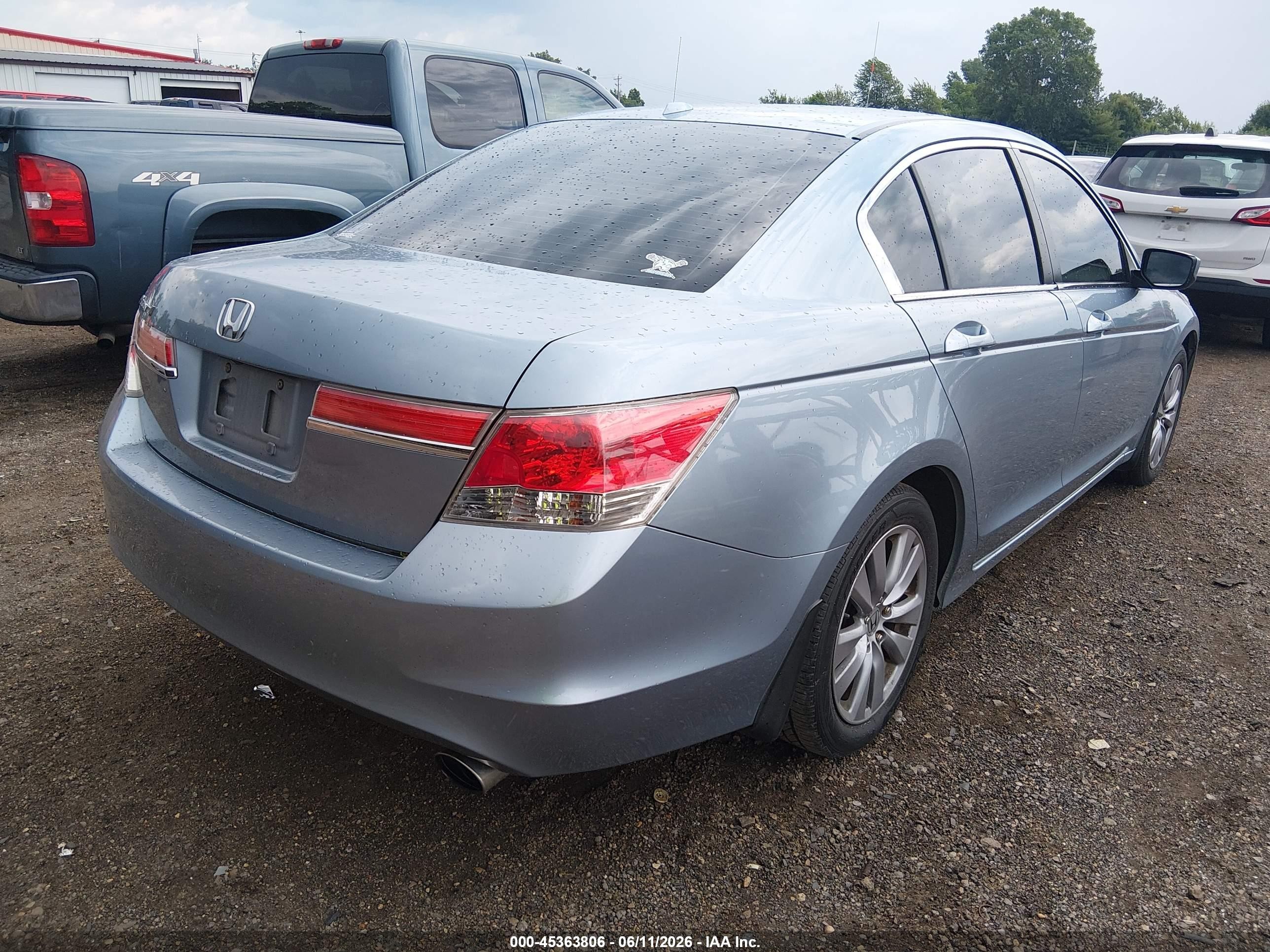 2011 Honda Accord 2.4 Ex-l Light Blue vin: 1HGCP2F86BA097625