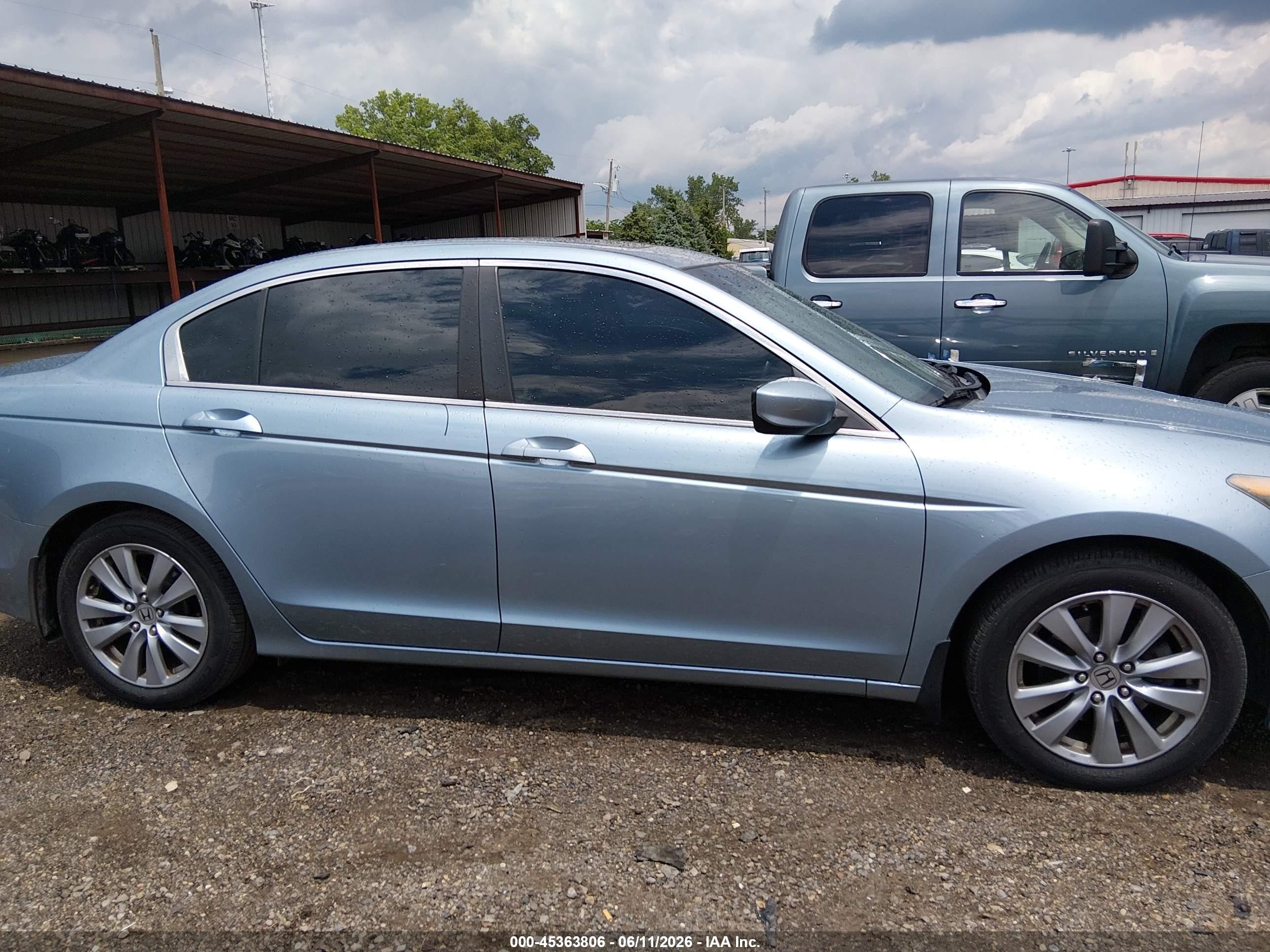 2011 Honda Accord 2.4 Ex-l Light Blue vin: 1HGCP2F86BA097625