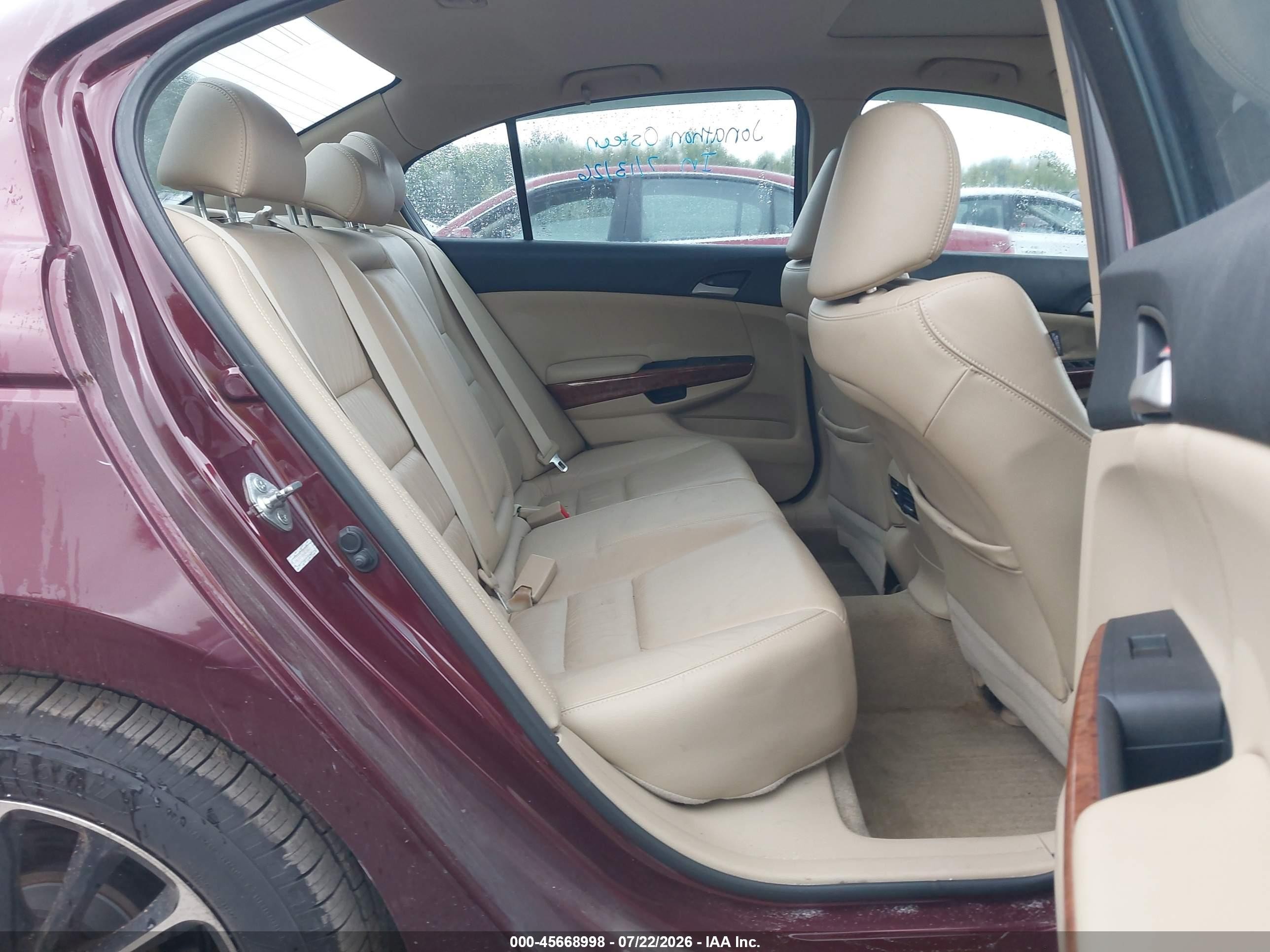 2012 Honda Accord 2.4 Ex-l Burgundy vin: 1HGCP2F86CA058051