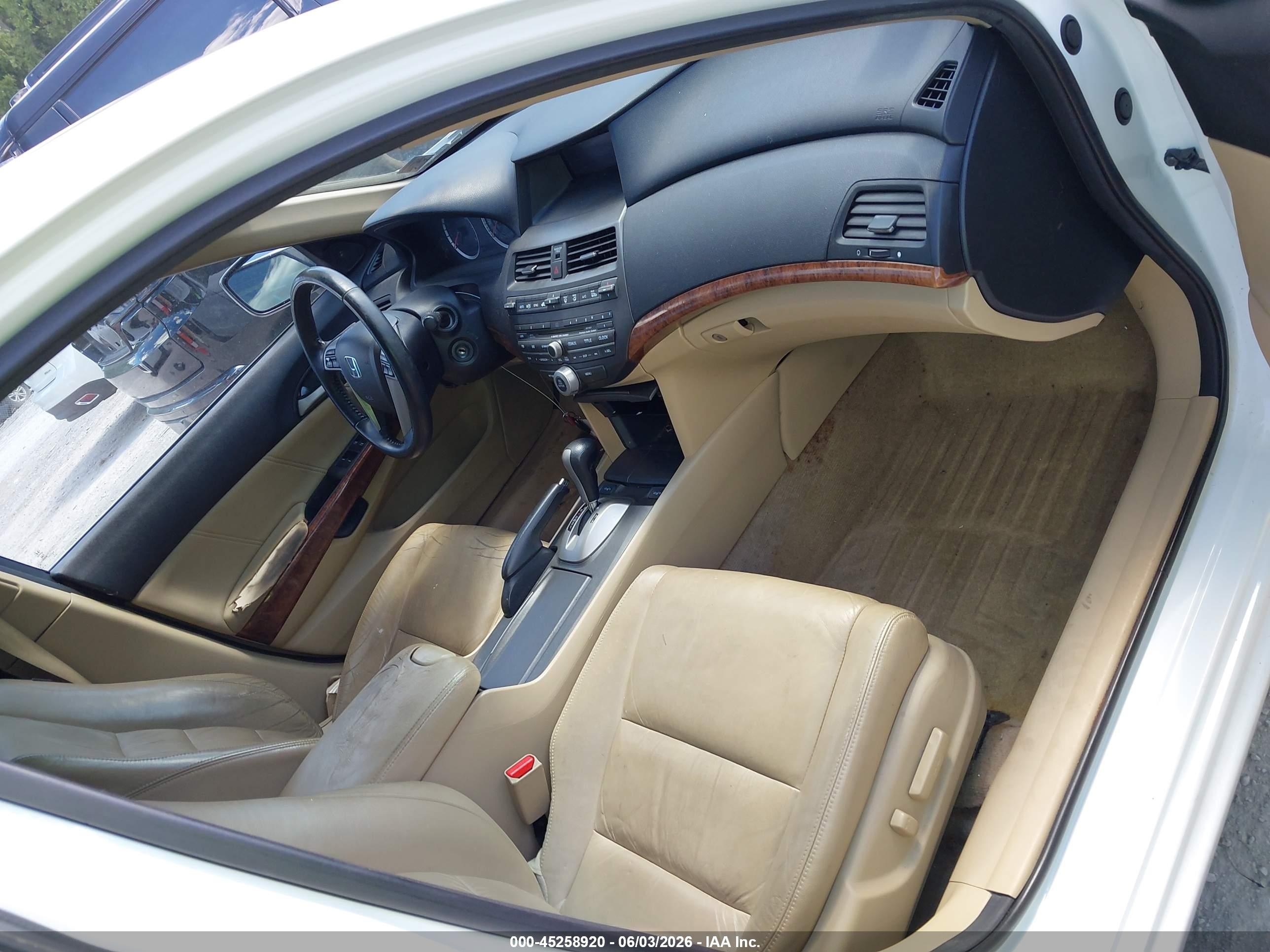 2012 Honda Accord 2.4 Ex-l White vin: 1HGCP2F86CA104963