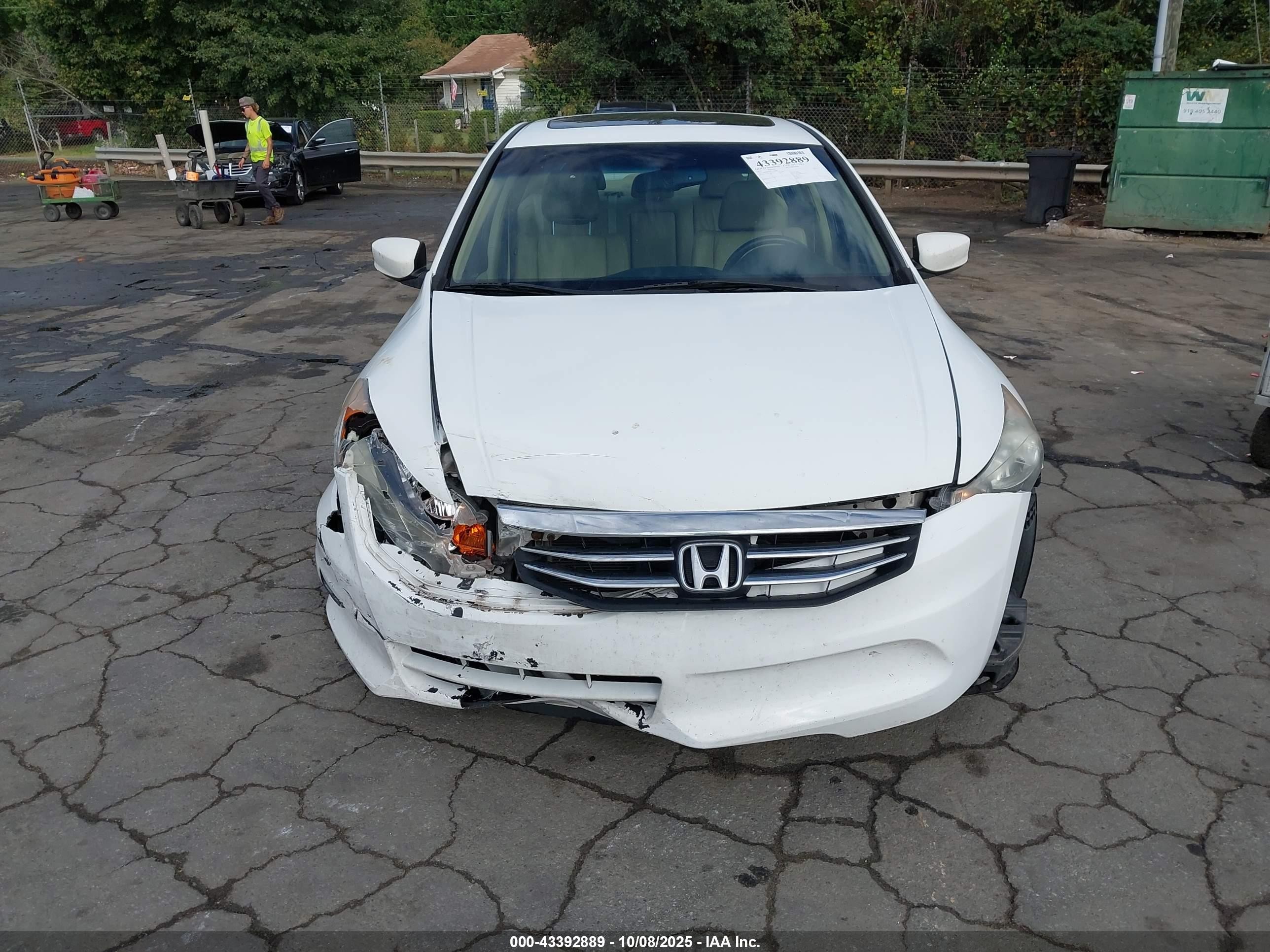 2012 Honda Accord Sdn 2.4 Ex-l/ex-l White vin: 1HGCP2F86CA111069